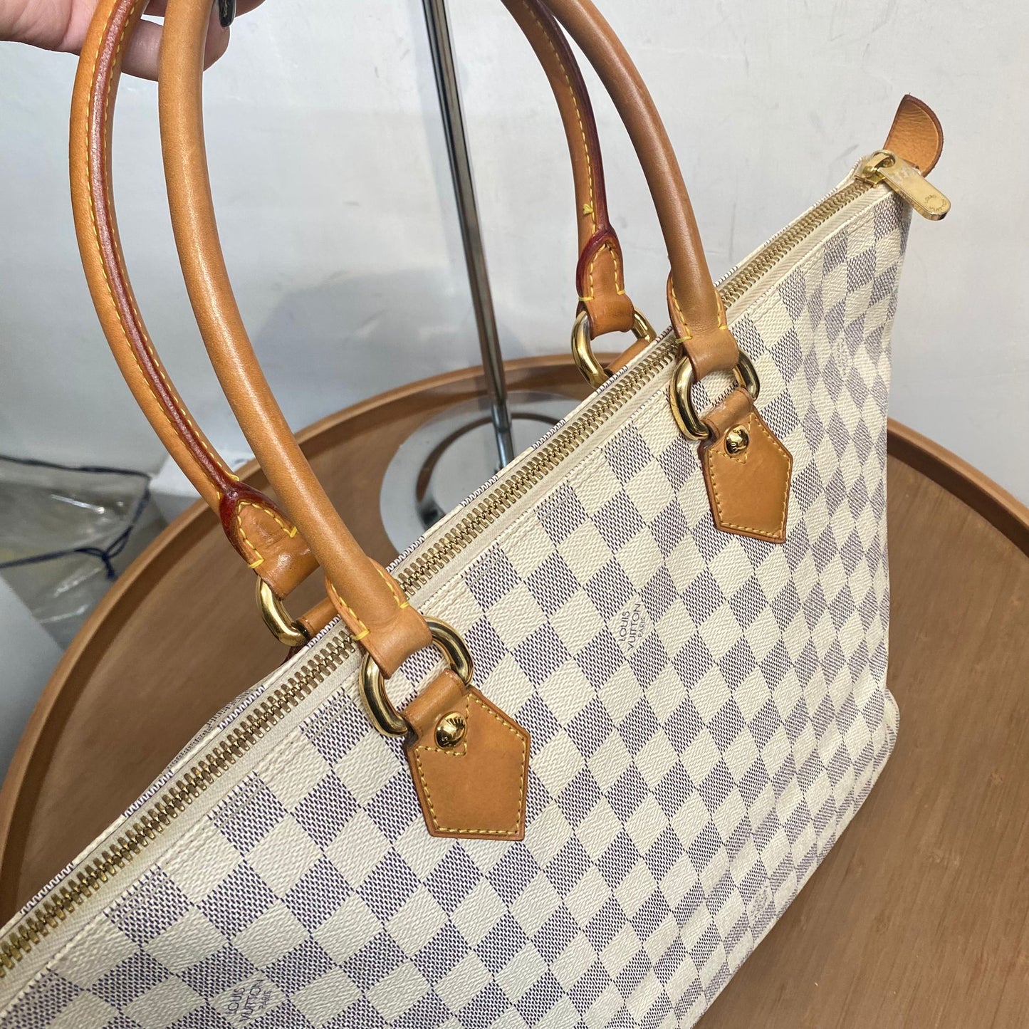 LV 白棋盤 TOTE