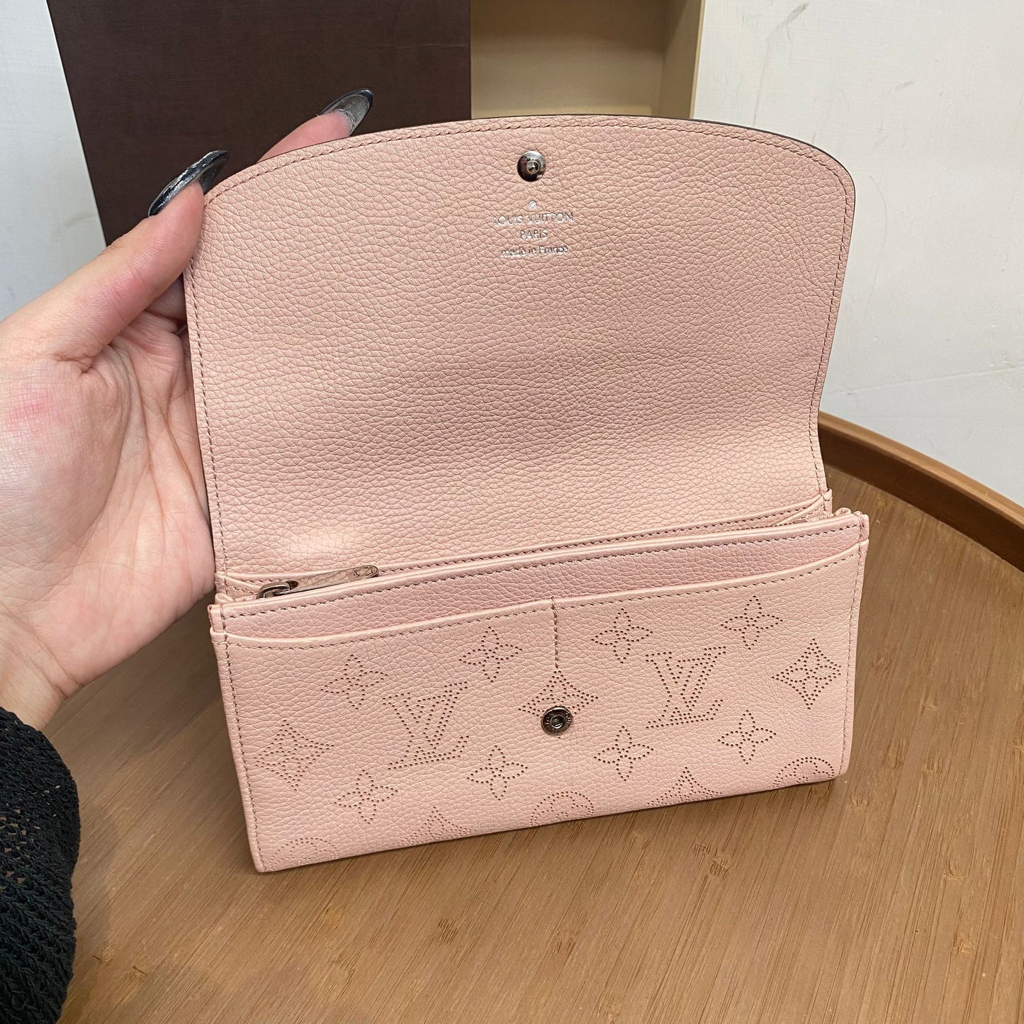 LV 長銀包 有盒