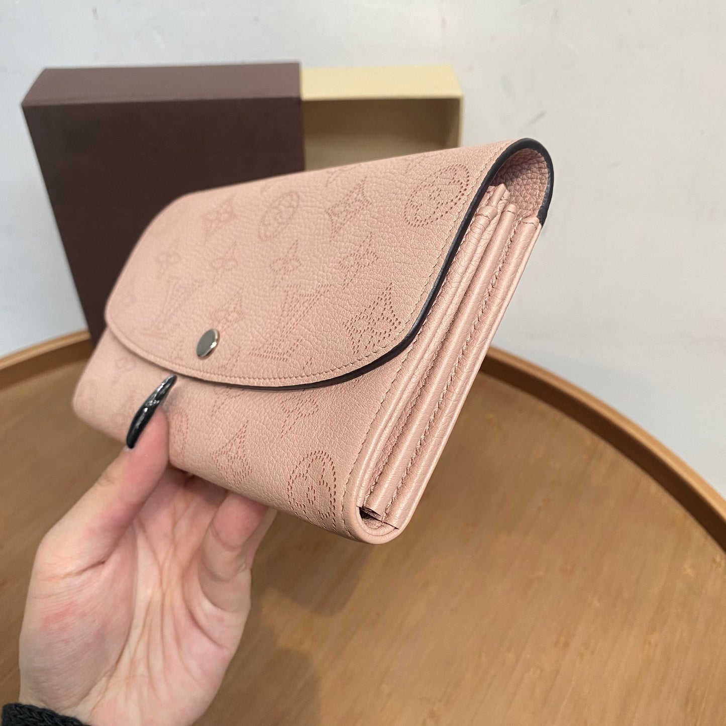 LV 長銀包 有盒