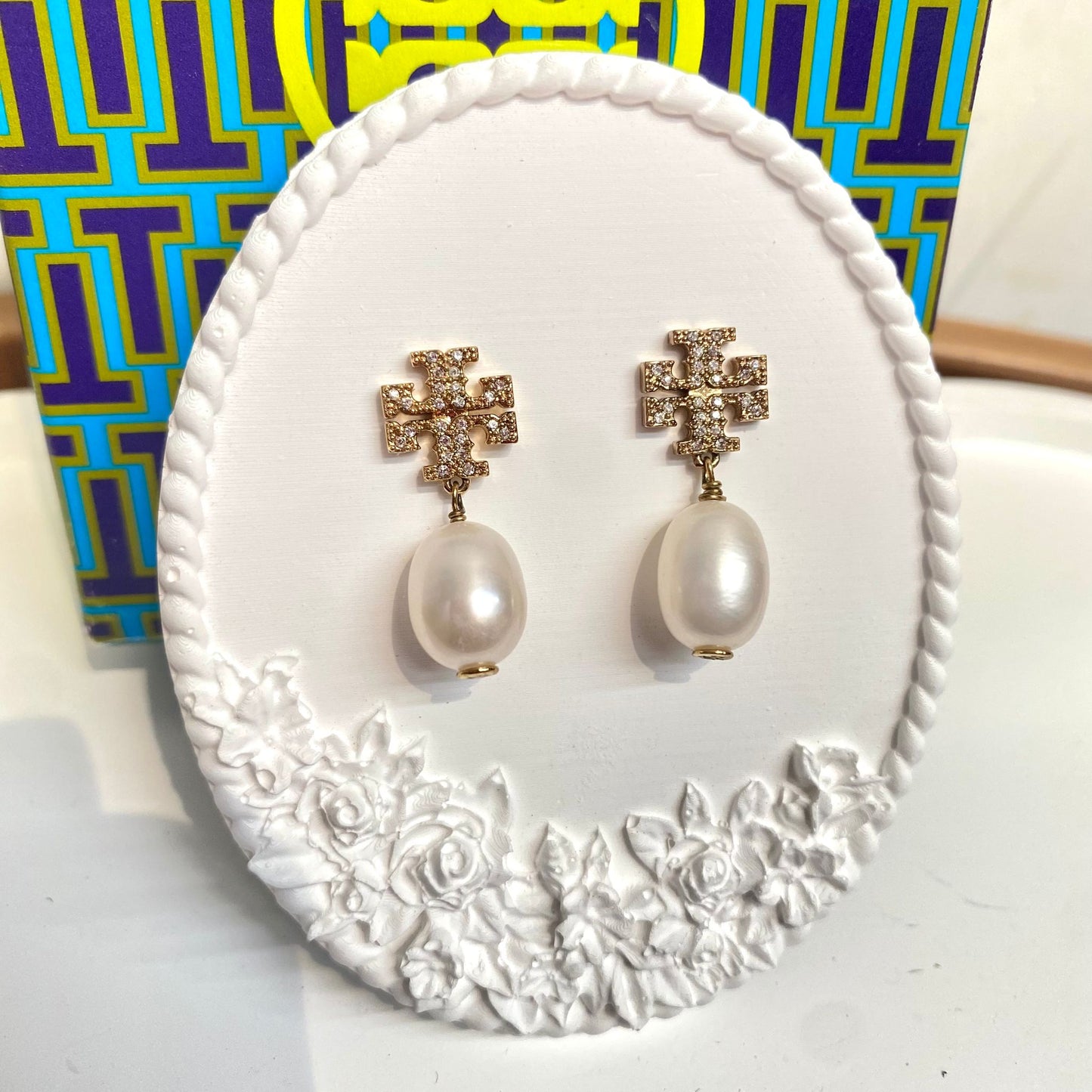 Tory Burch 耳針耳環 有盒
