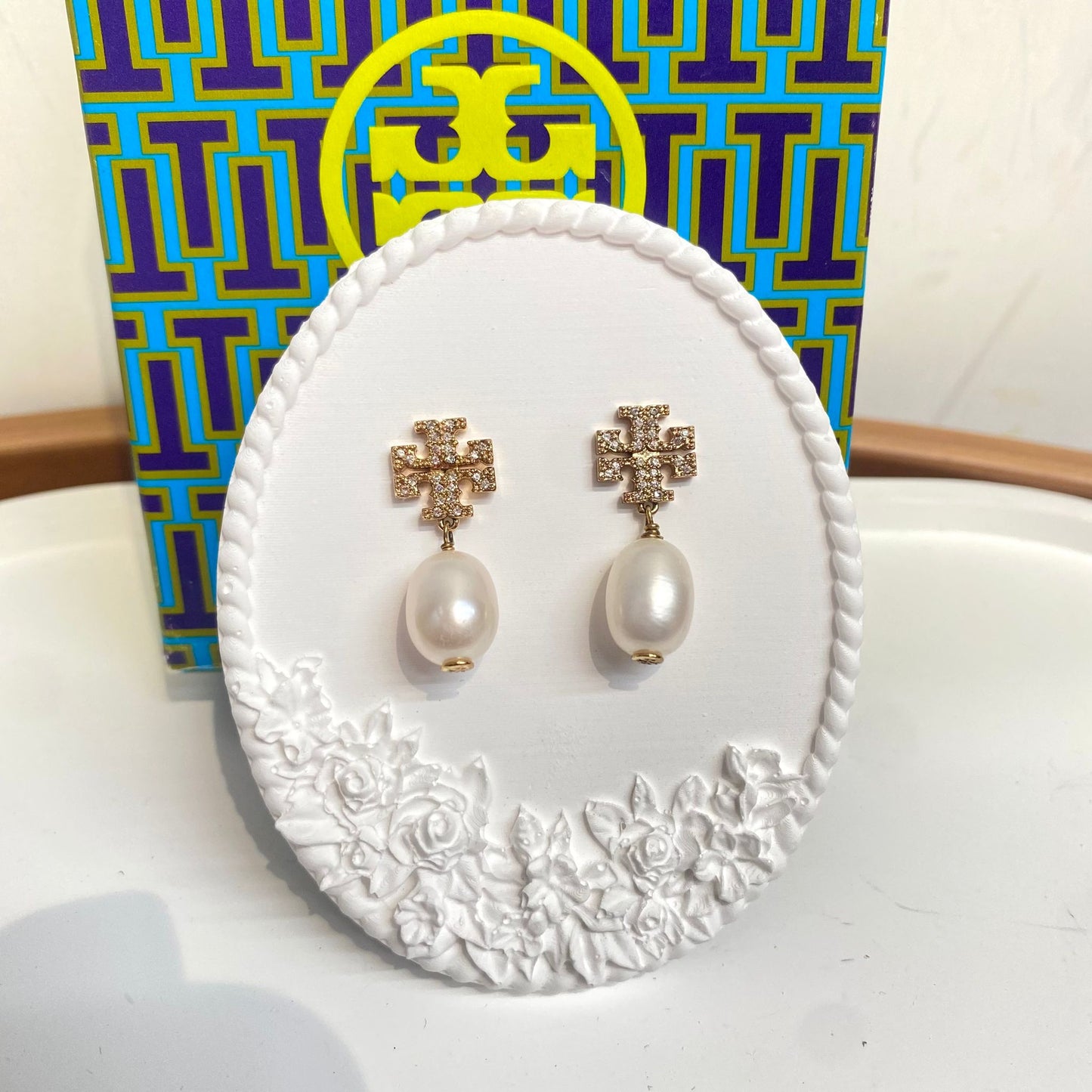 Tory Burch 耳針耳環 有盒