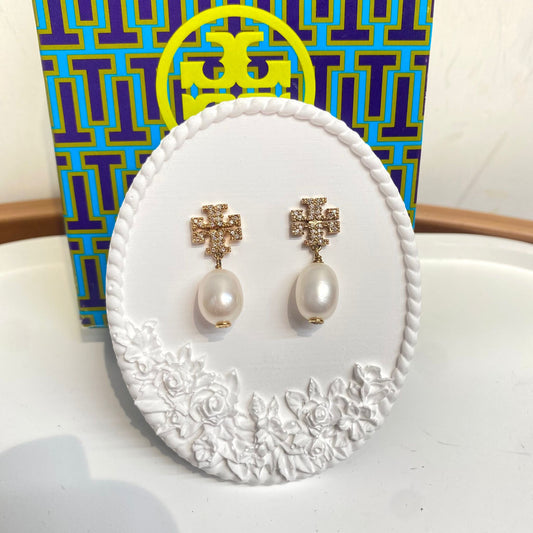 Tory Burch 耳針耳環 有盒