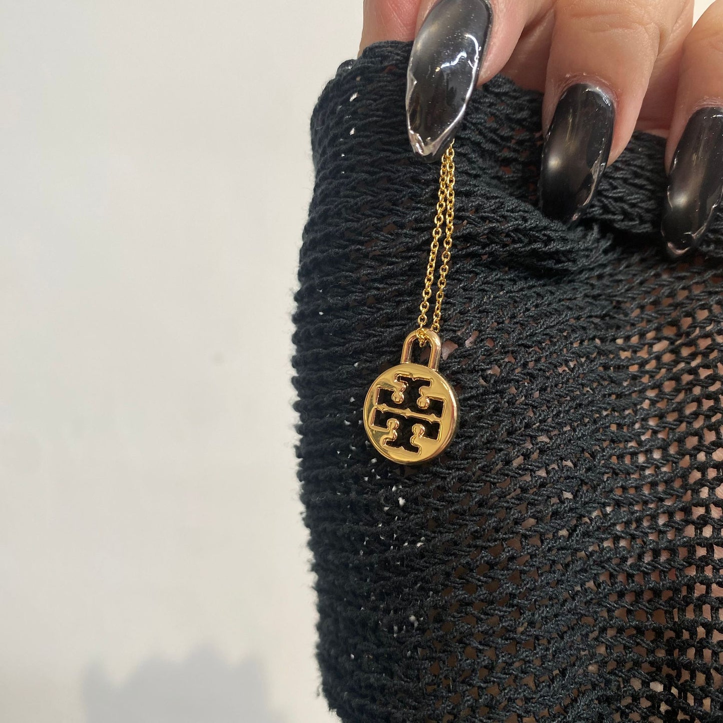 Tory Burch 吊墜