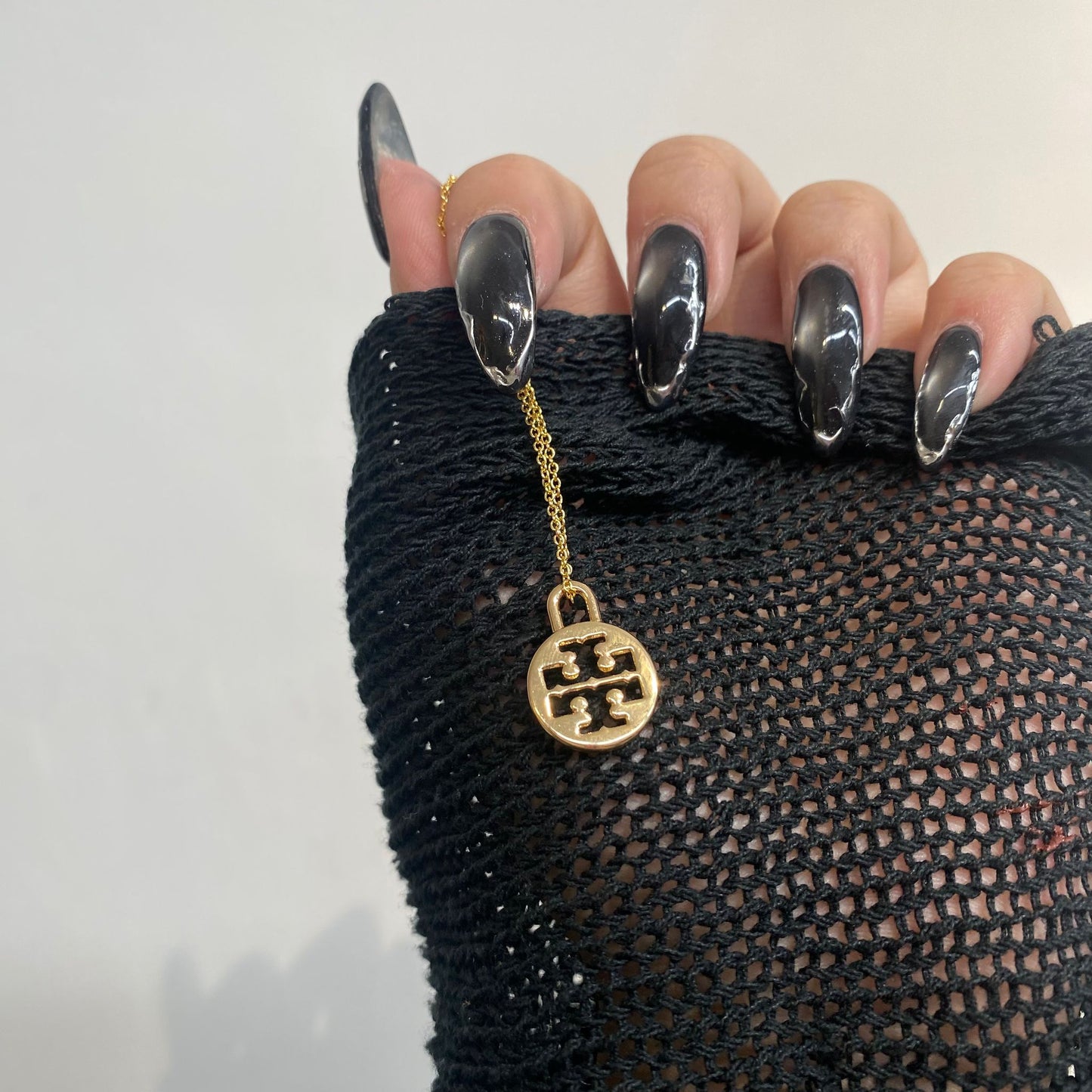 Tory Burch 吊墜
