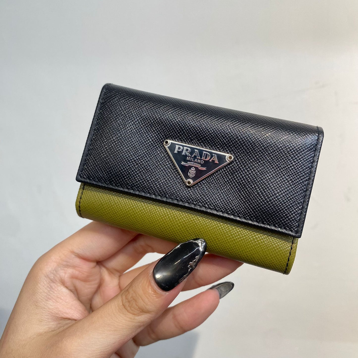 PRADA 雙色鎖匙包