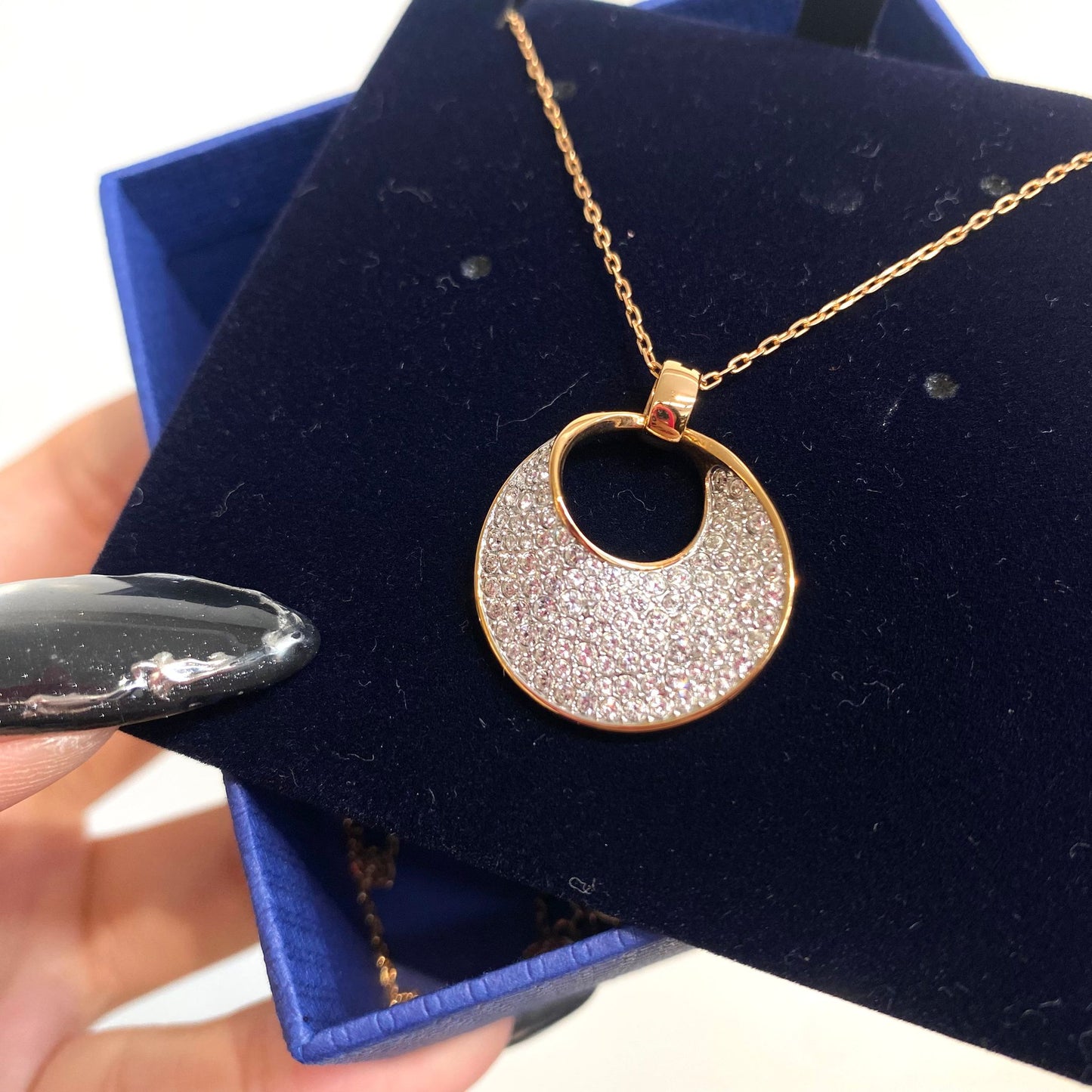 SWAROVSKI 頸鏈 有盒