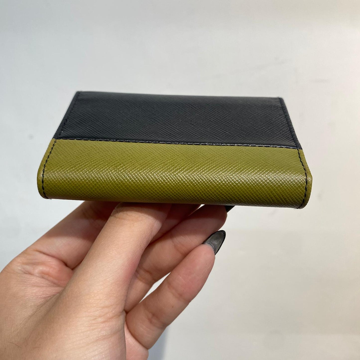 PRADA 雙色鎖匙包