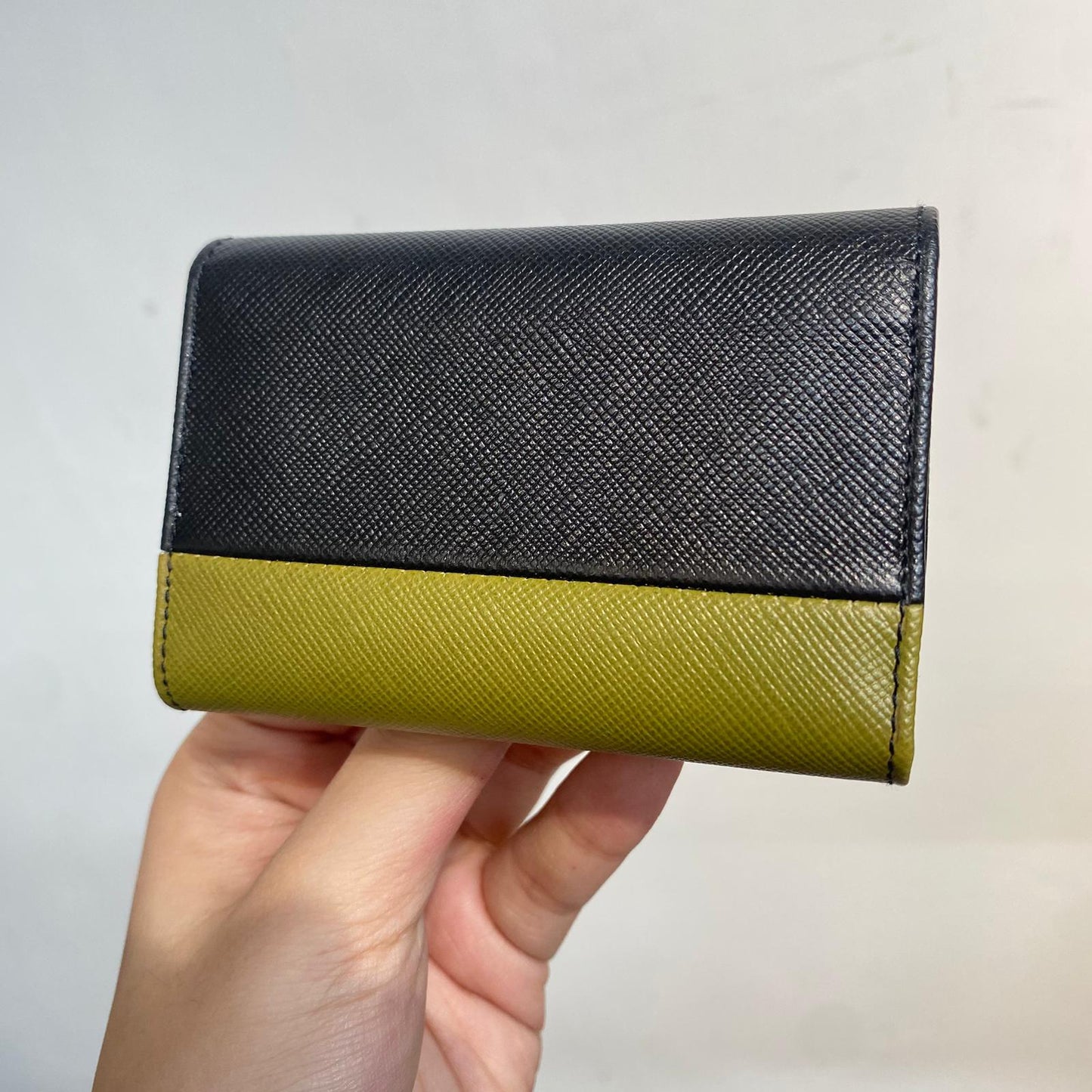 PRADA 雙色鎖匙包