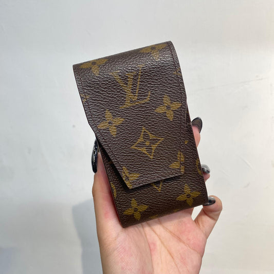 LV Case