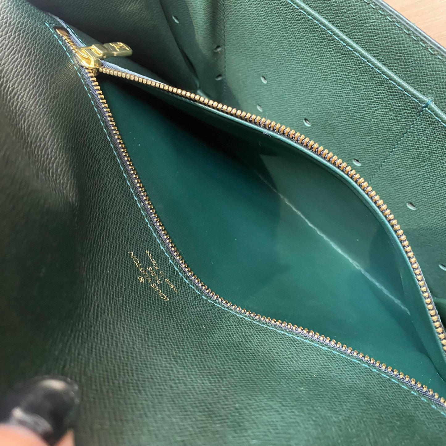 LV EPI 信封袋 M30194