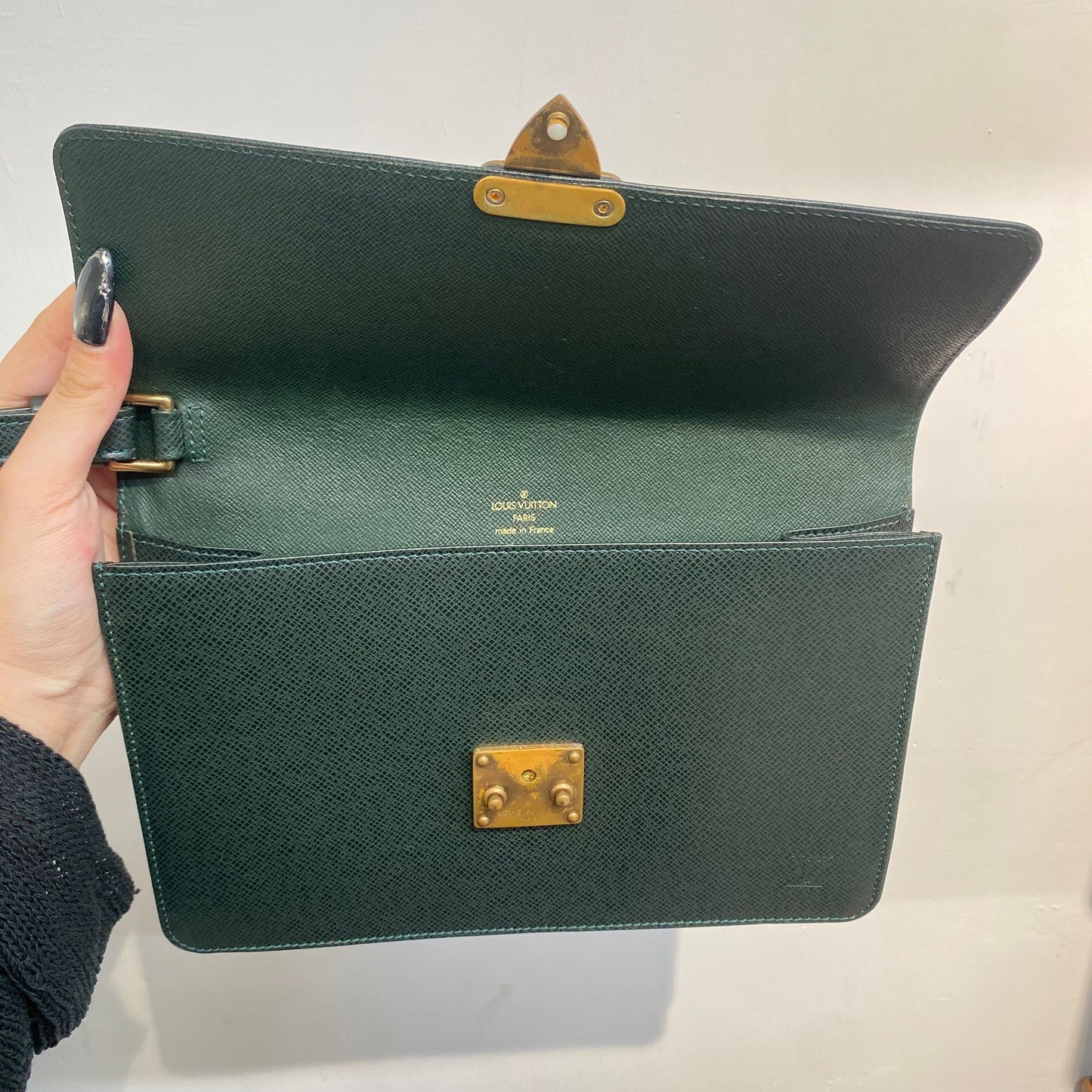 LV EPI 信封袋 M30194