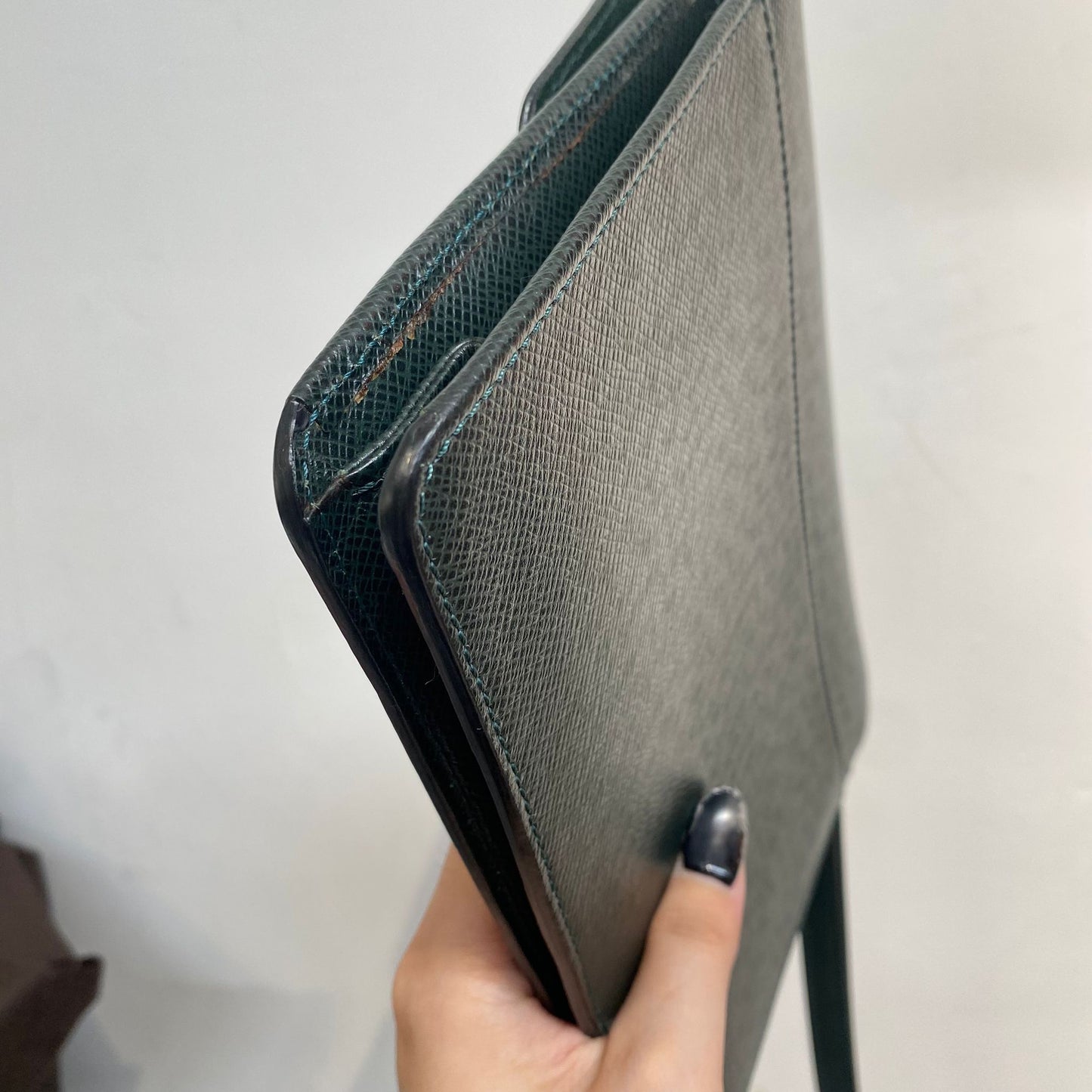 LV EPI 信封袋 M30194