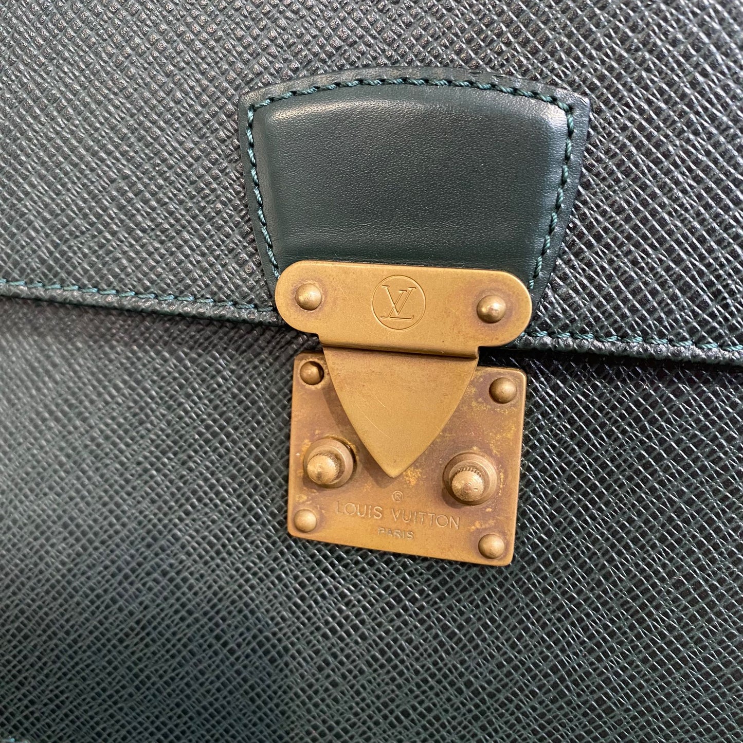 LV EPI 信封袋 M30194