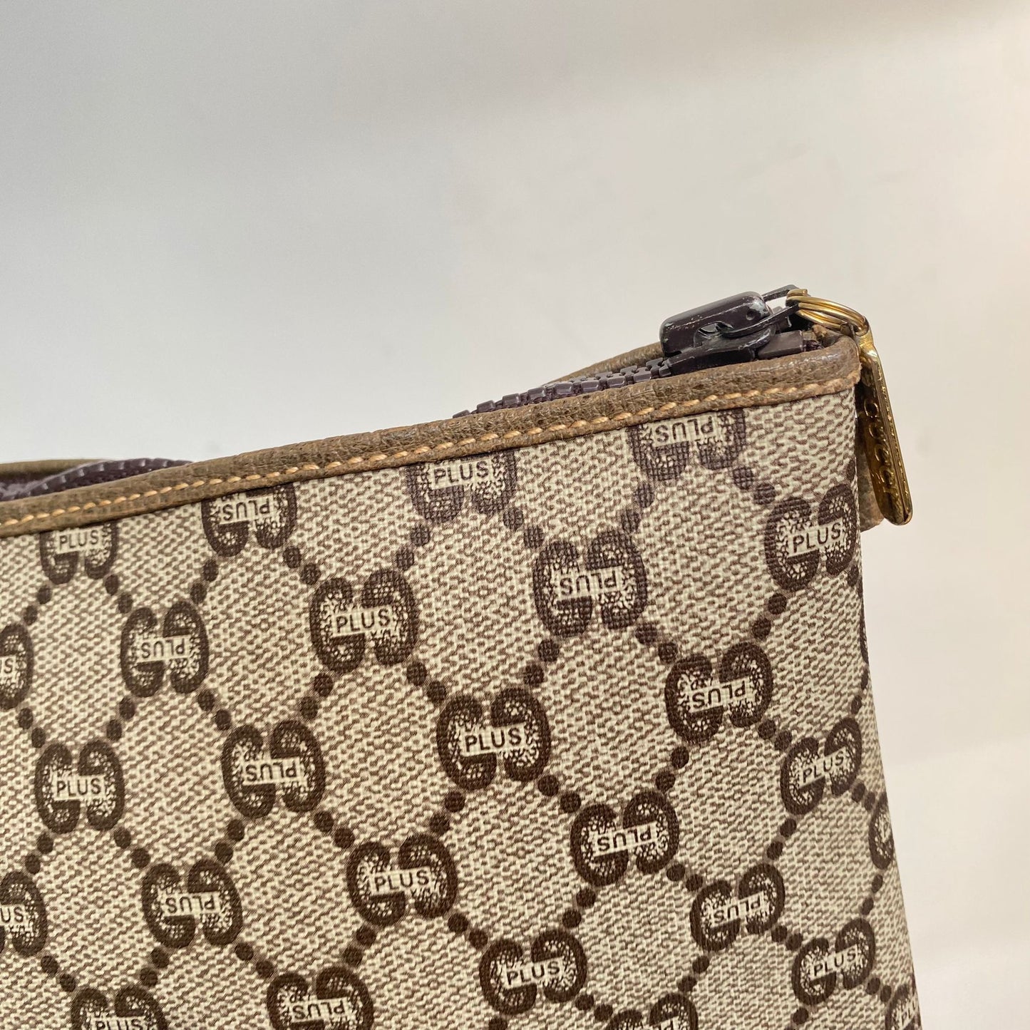 GUCCI 老花 Pouch