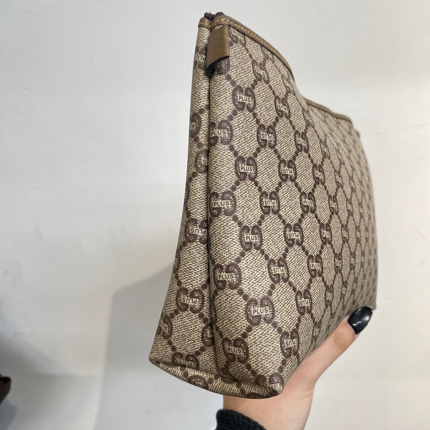 GUCCI 老花 Pouch