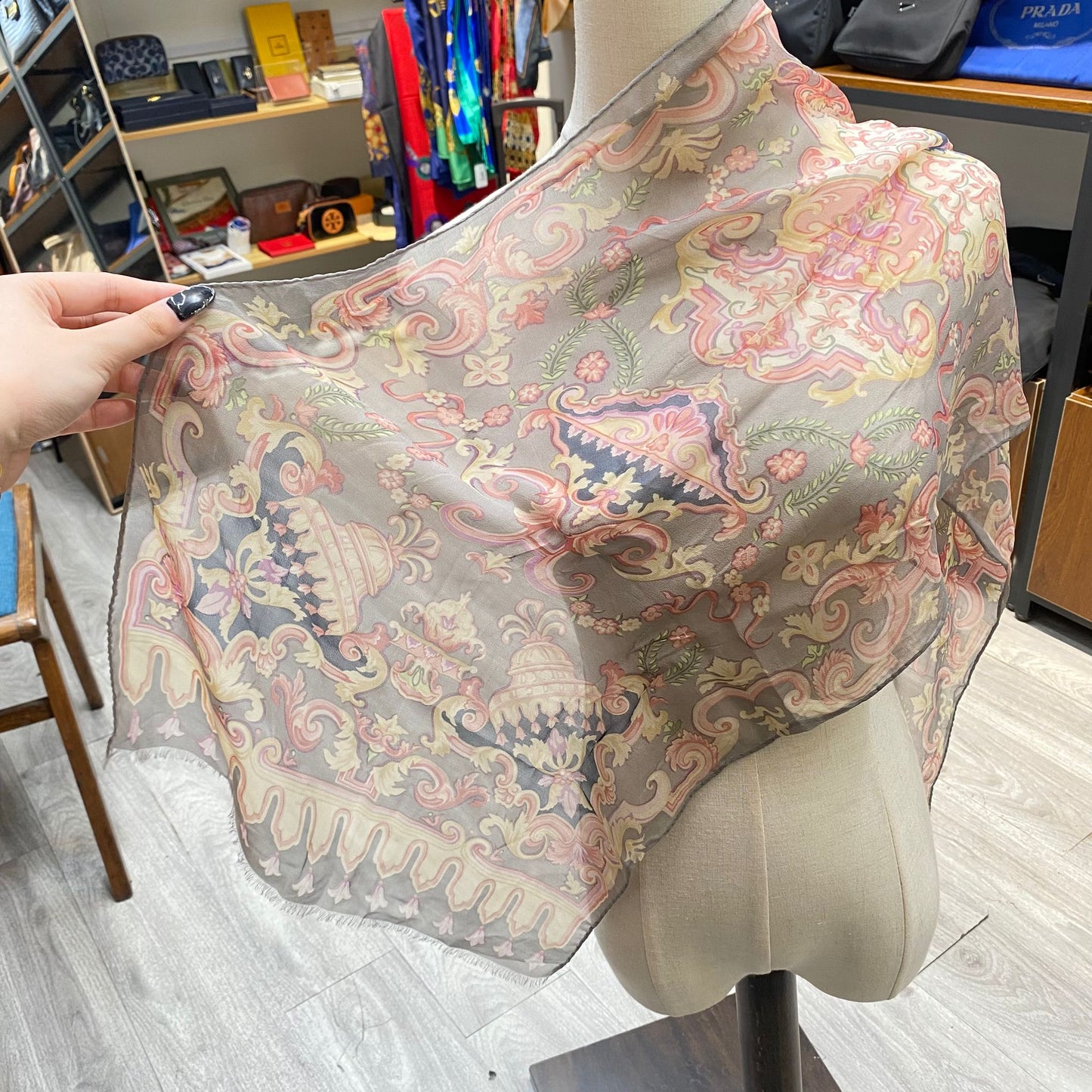 ETRO 100%真絲長絲巾