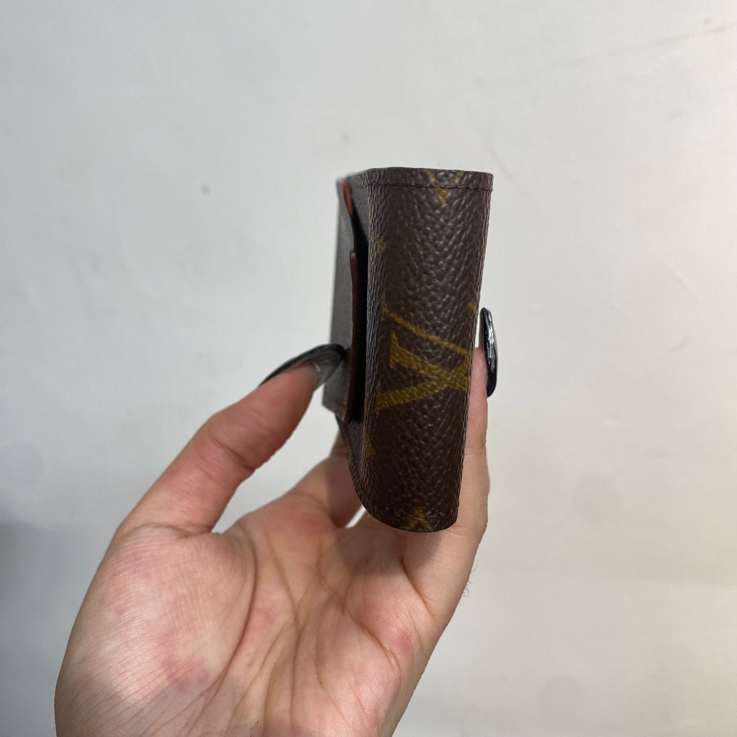 LV Case