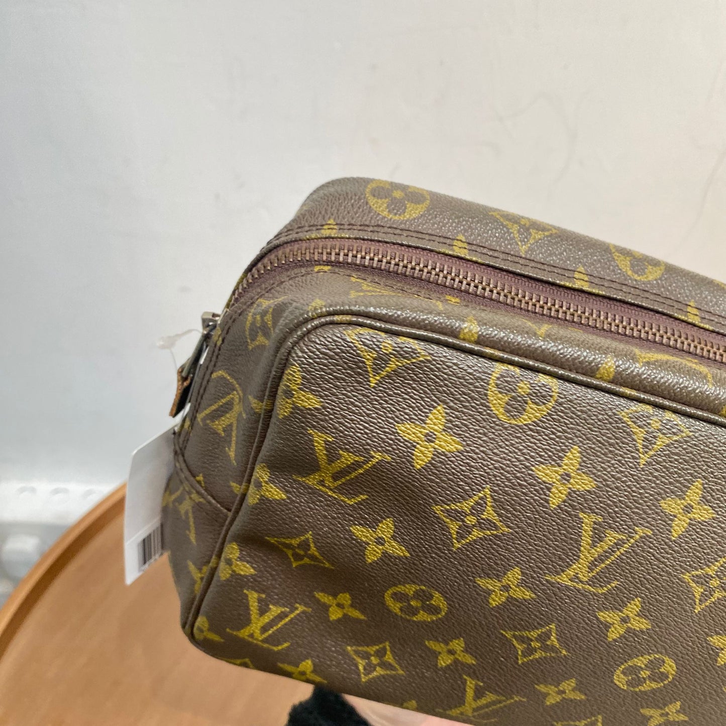 LV Pouch