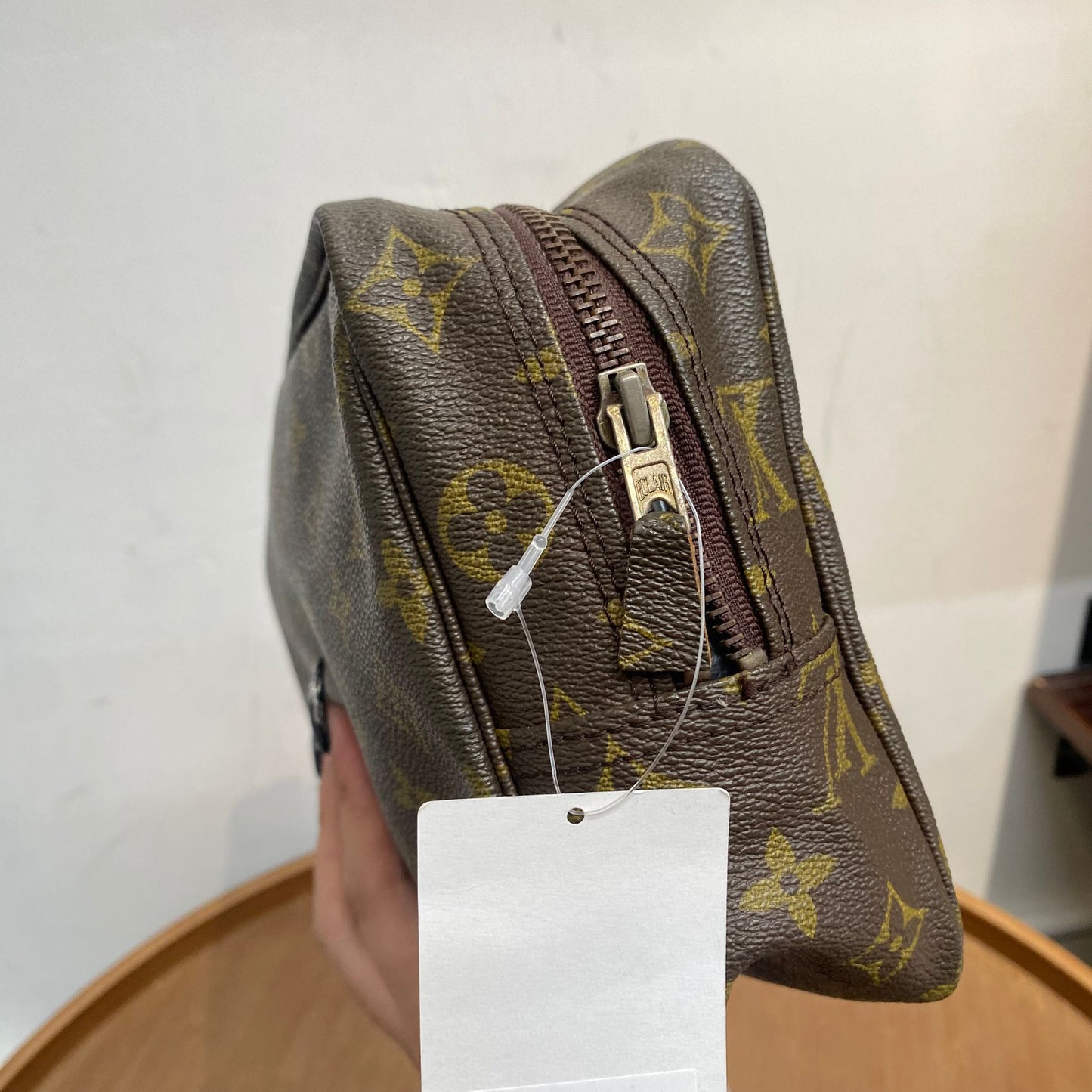LV Pouch