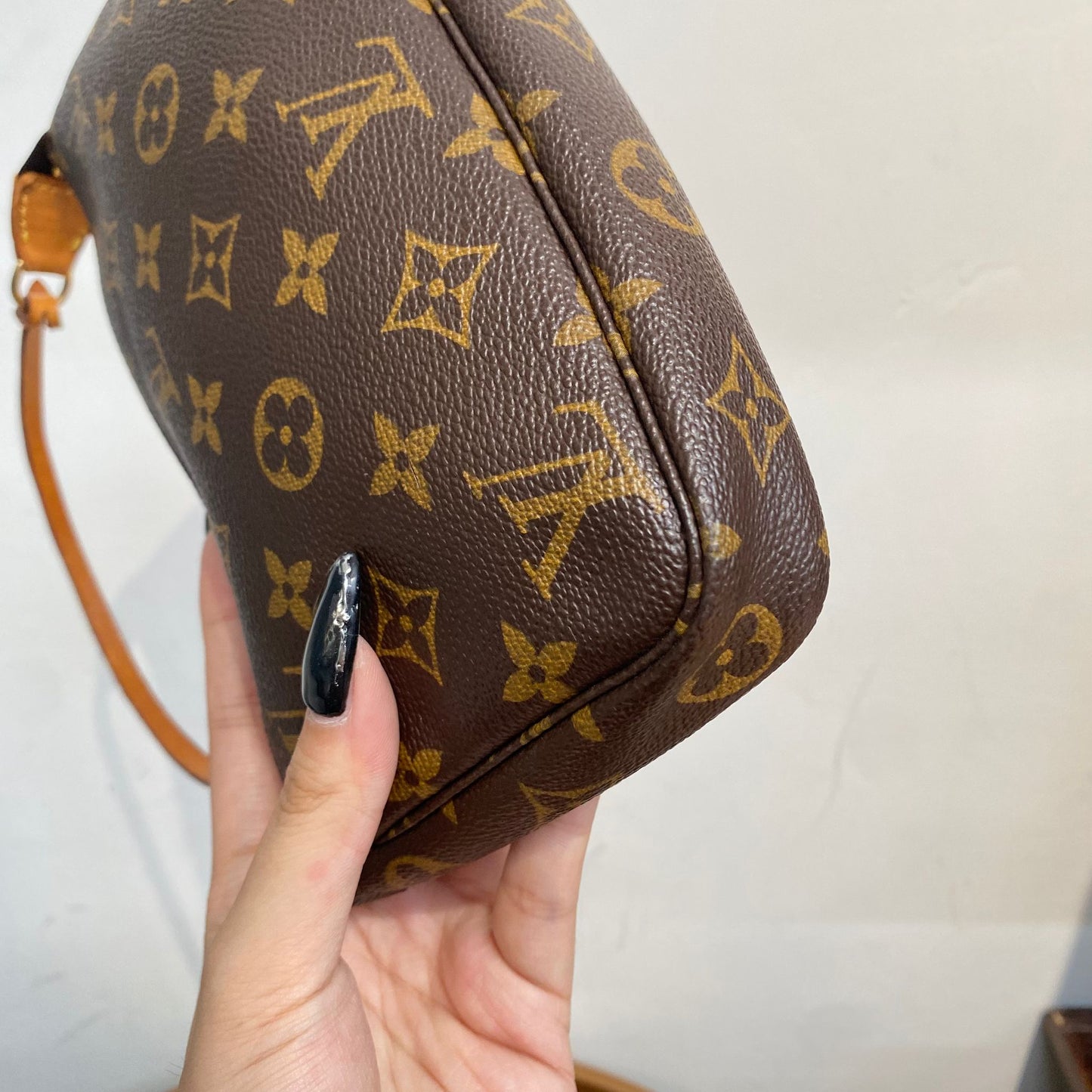 LV 麻將袋 Pochette Accessoires Monogram