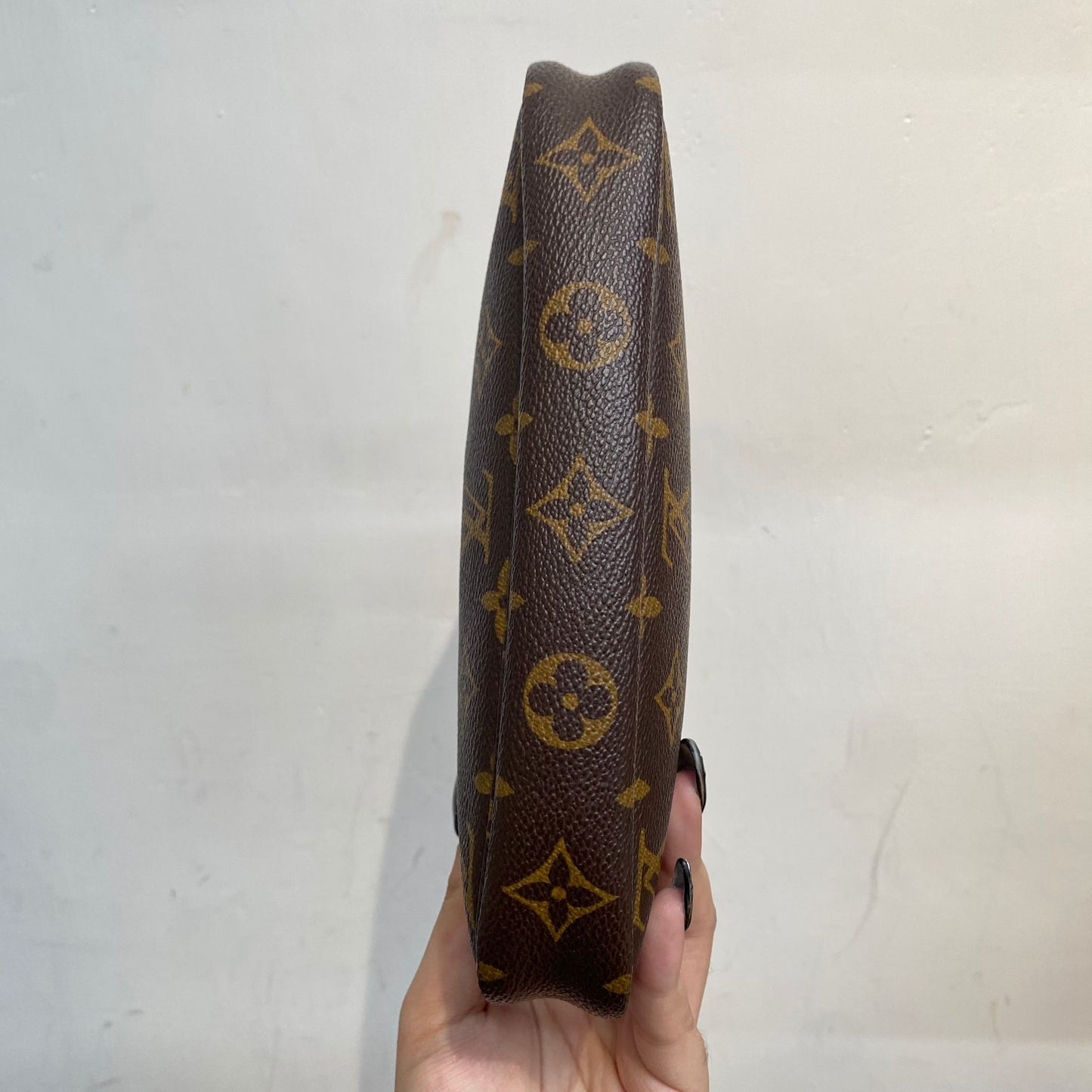 LV 麻將袋 Pochette Accessoires Monogram