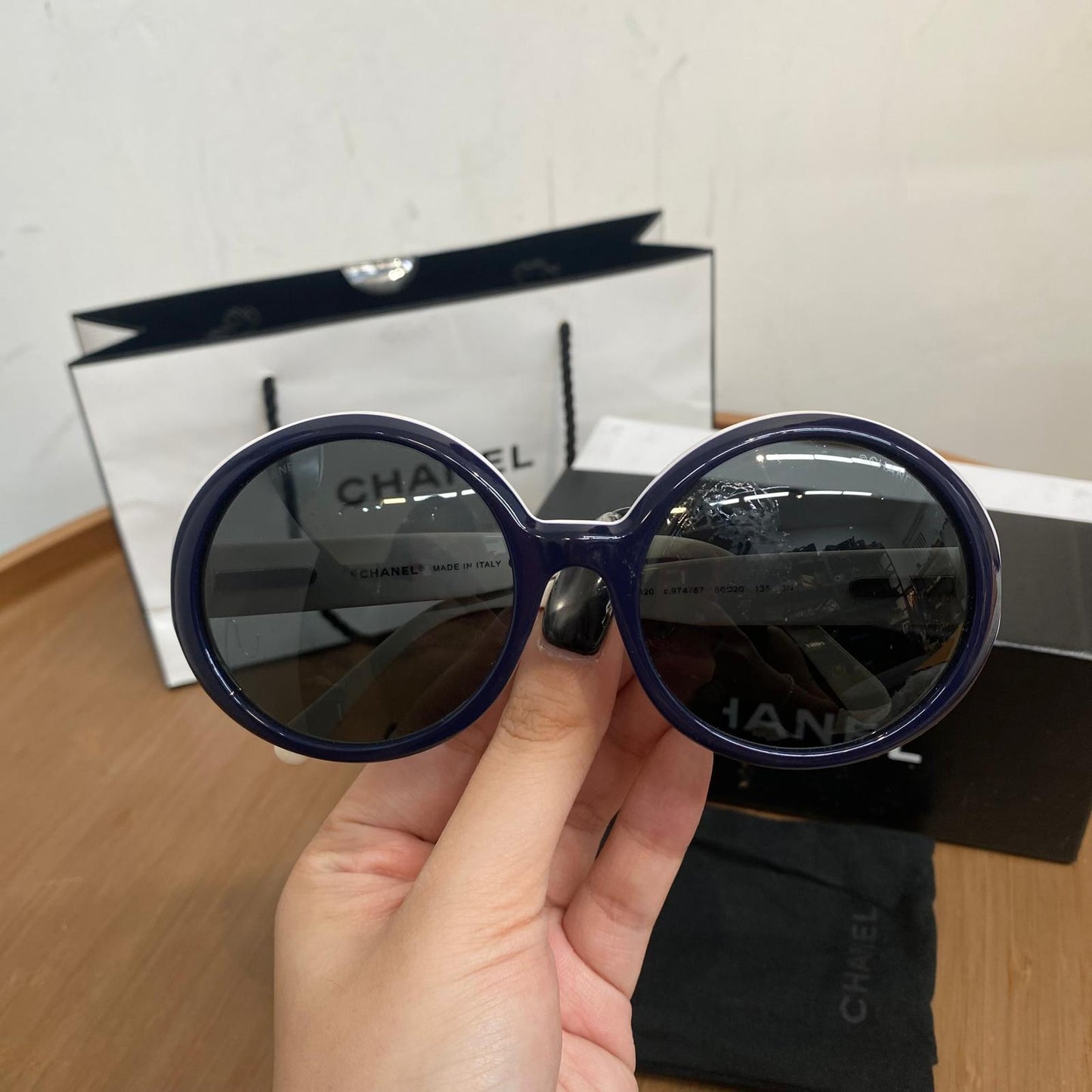 Chanel太陽眼鏡  有盒有塵袋紙袋