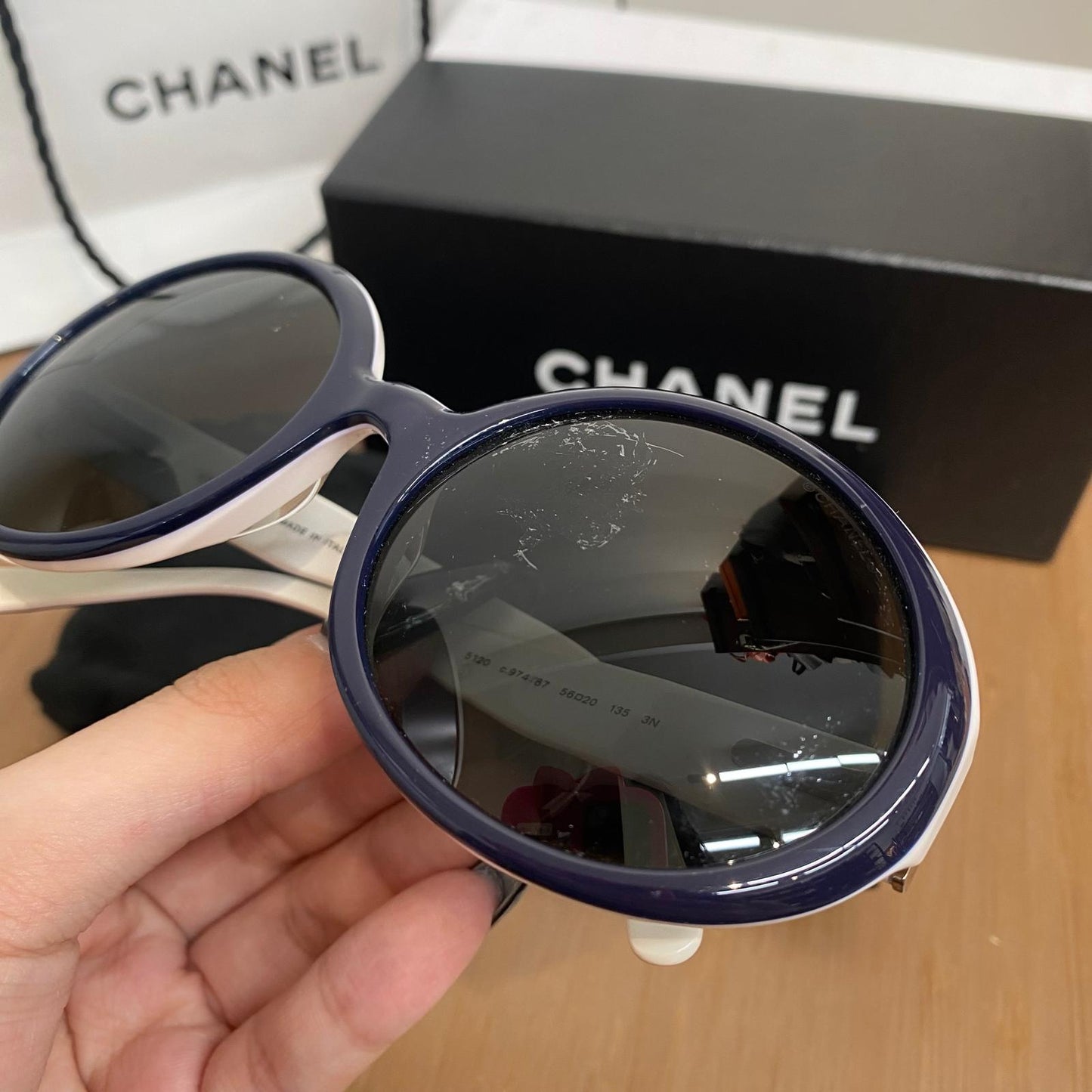 Chanel太陽眼鏡  有盒有塵袋紙袋