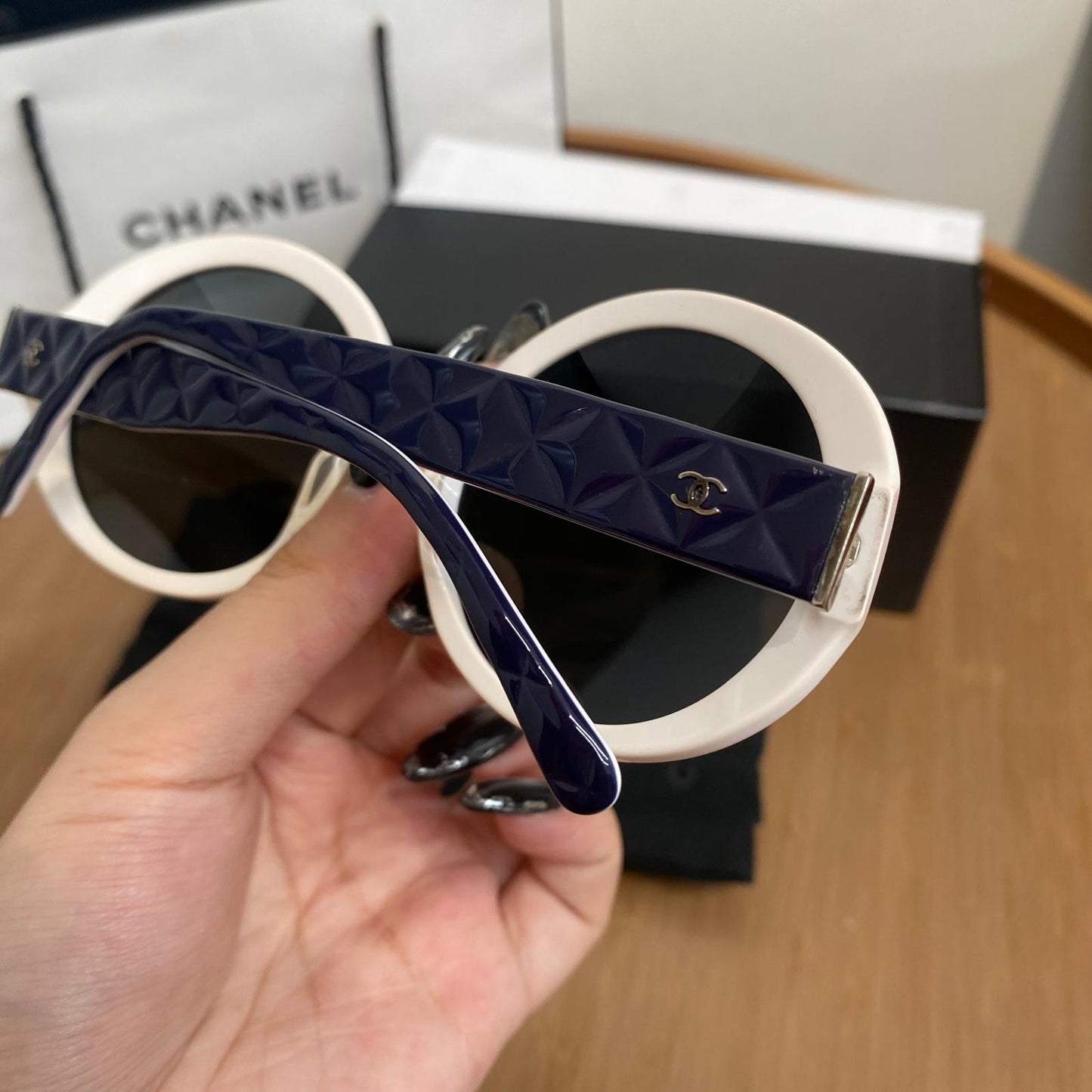 Chanel太陽眼鏡  有盒有塵袋紙袋