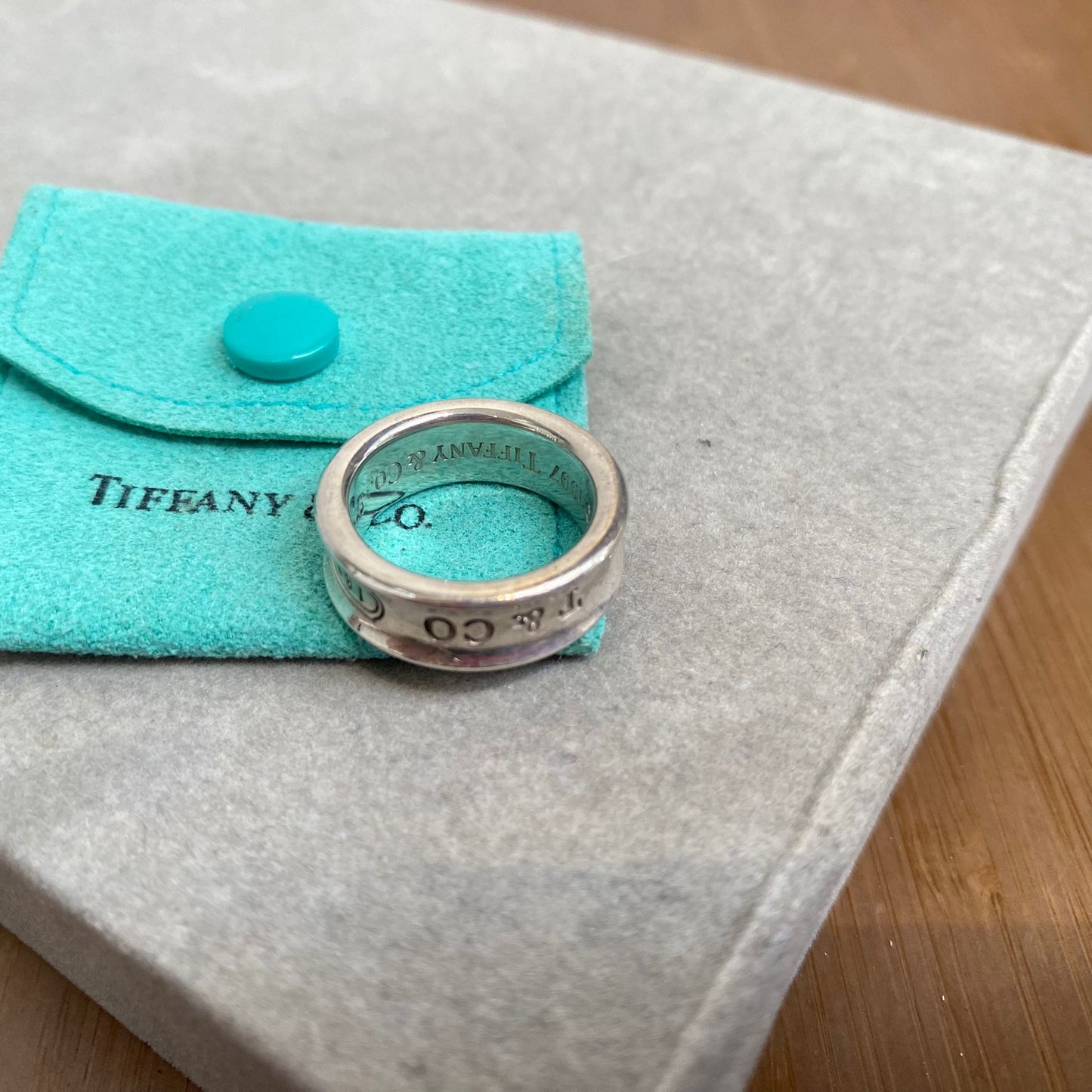 Tiffany戒指  有盒有塵袋