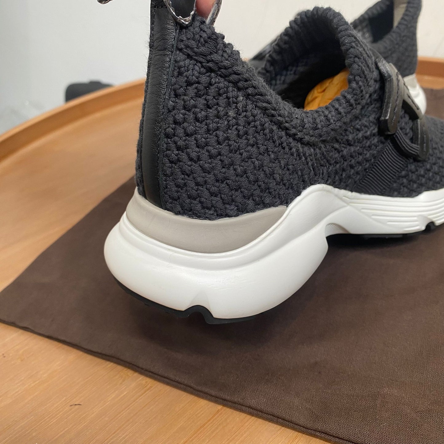 TODS 波鞋  有塵袋