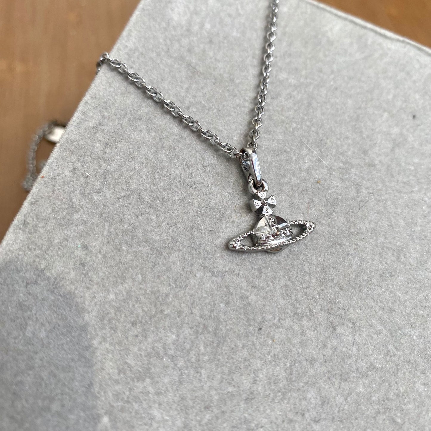 Vivienne Westwood 頸鏈
