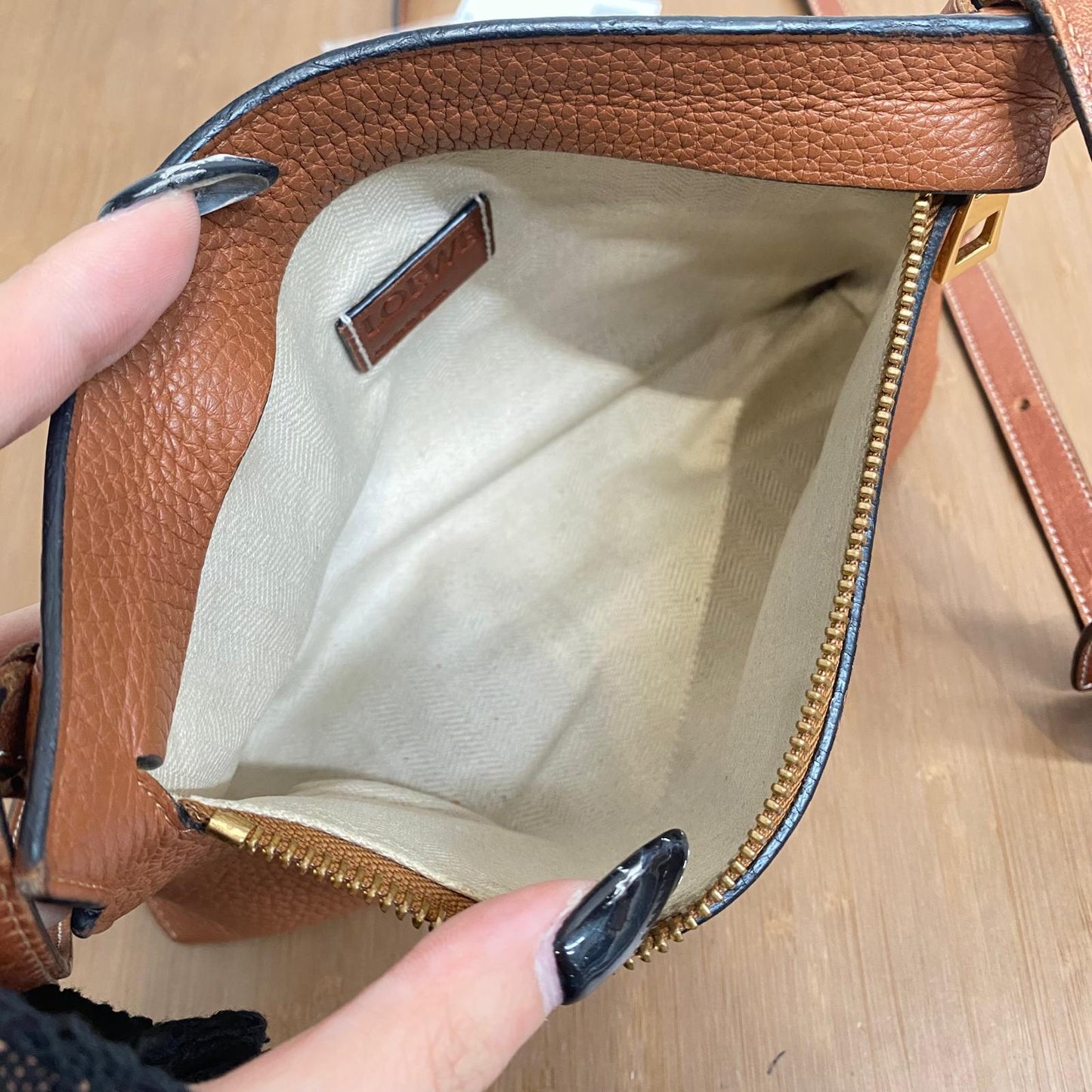 LOEWE 斜孭袋