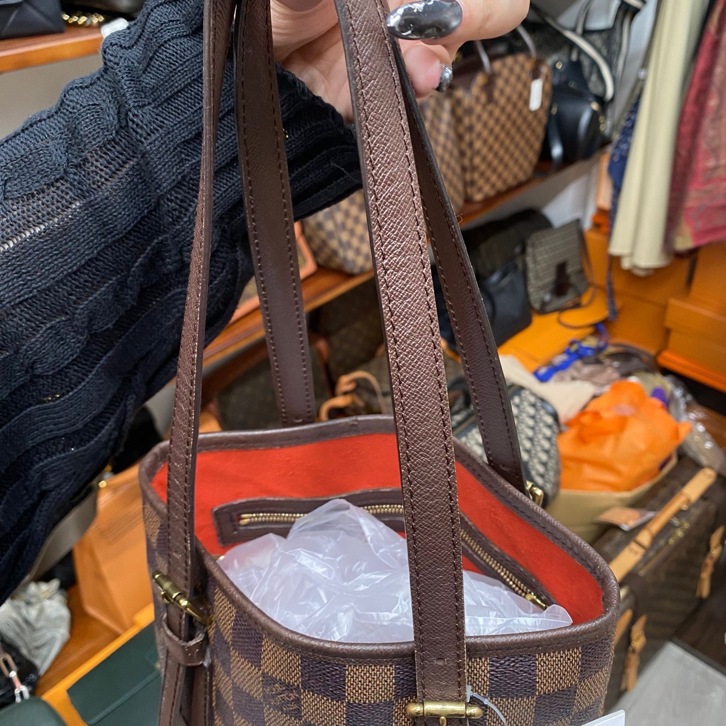 LV棋盤水桶Tote