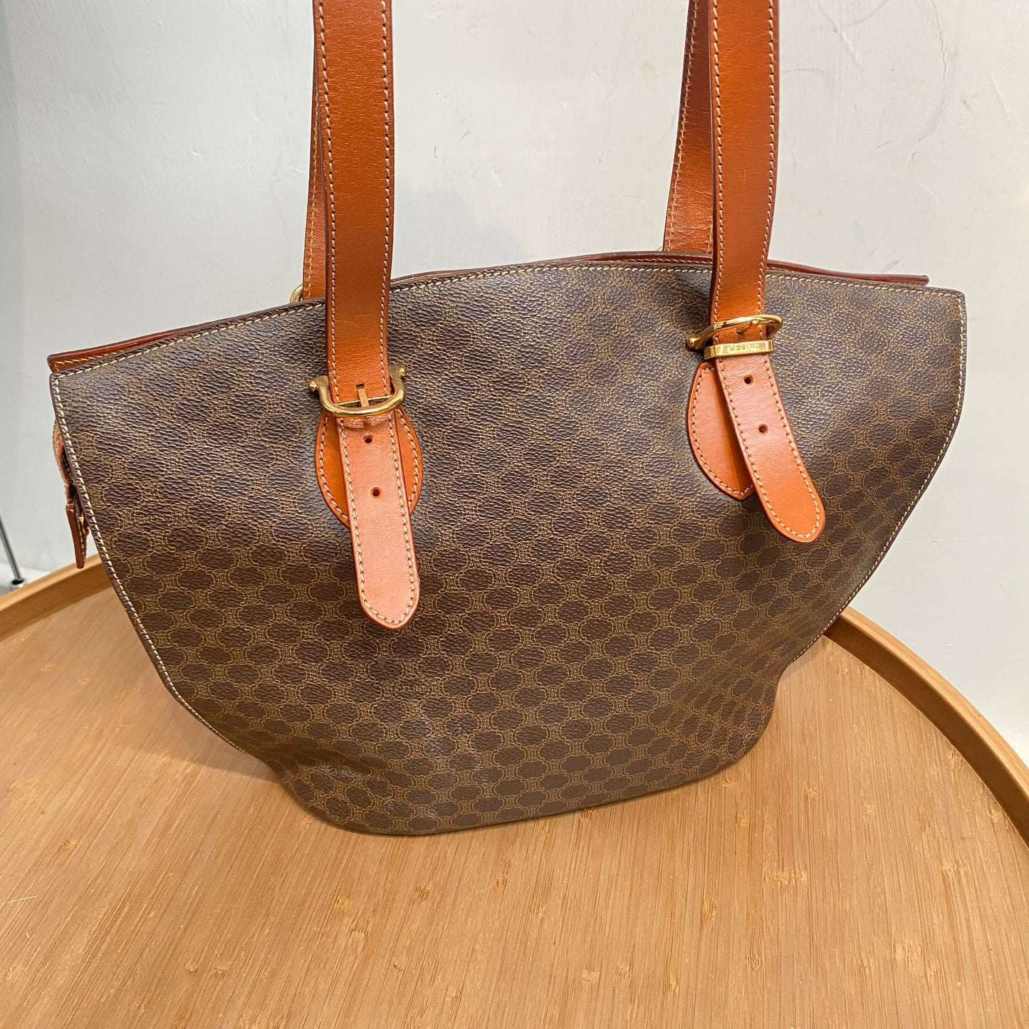 CELINE Tote
