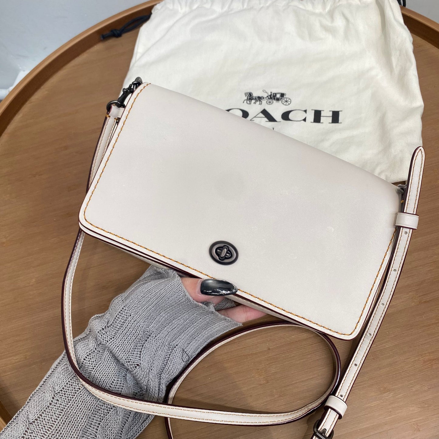 COACH 斜孭袋 有塵袋