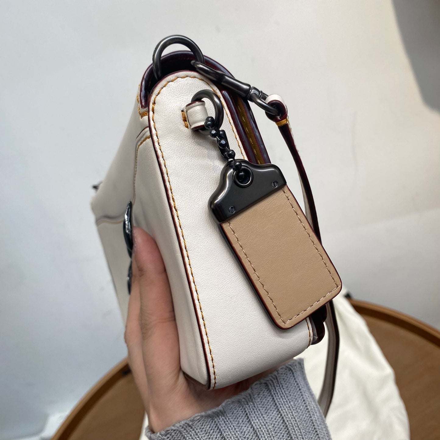 COACH 斜孭袋 有塵袋