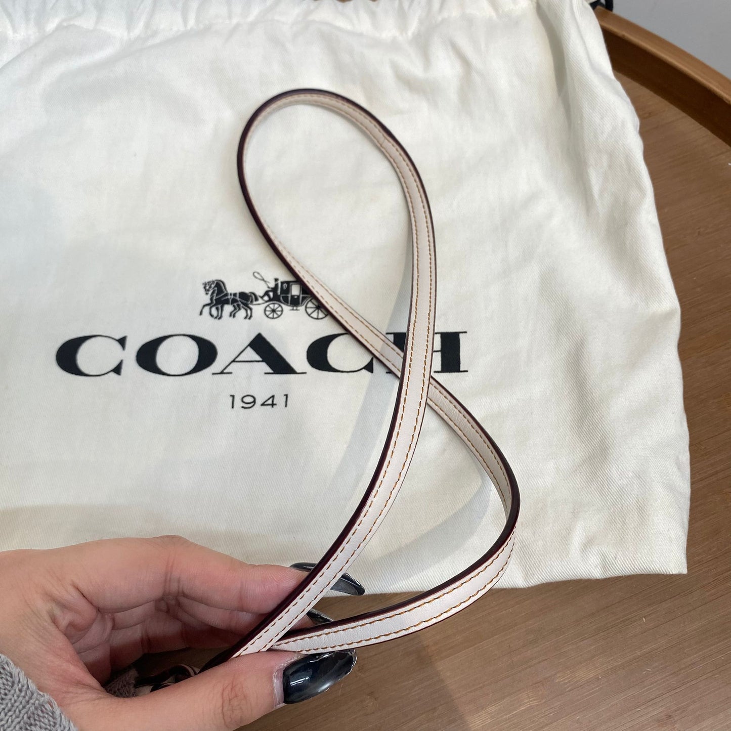 COACH 斜孭袋 有塵袋