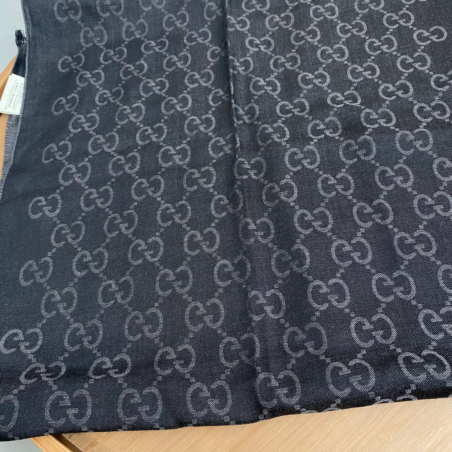 GUCCI 頸巾