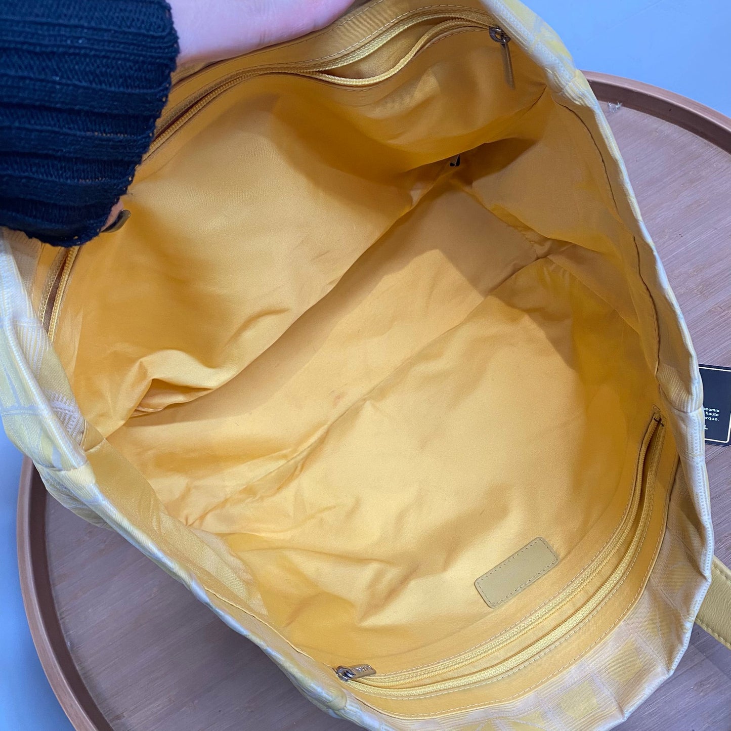 Chanel 冰格Tote 有卡貼
