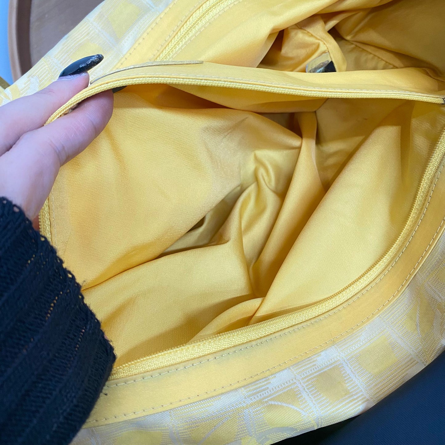 Chanel 冰格Tote 有卡貼