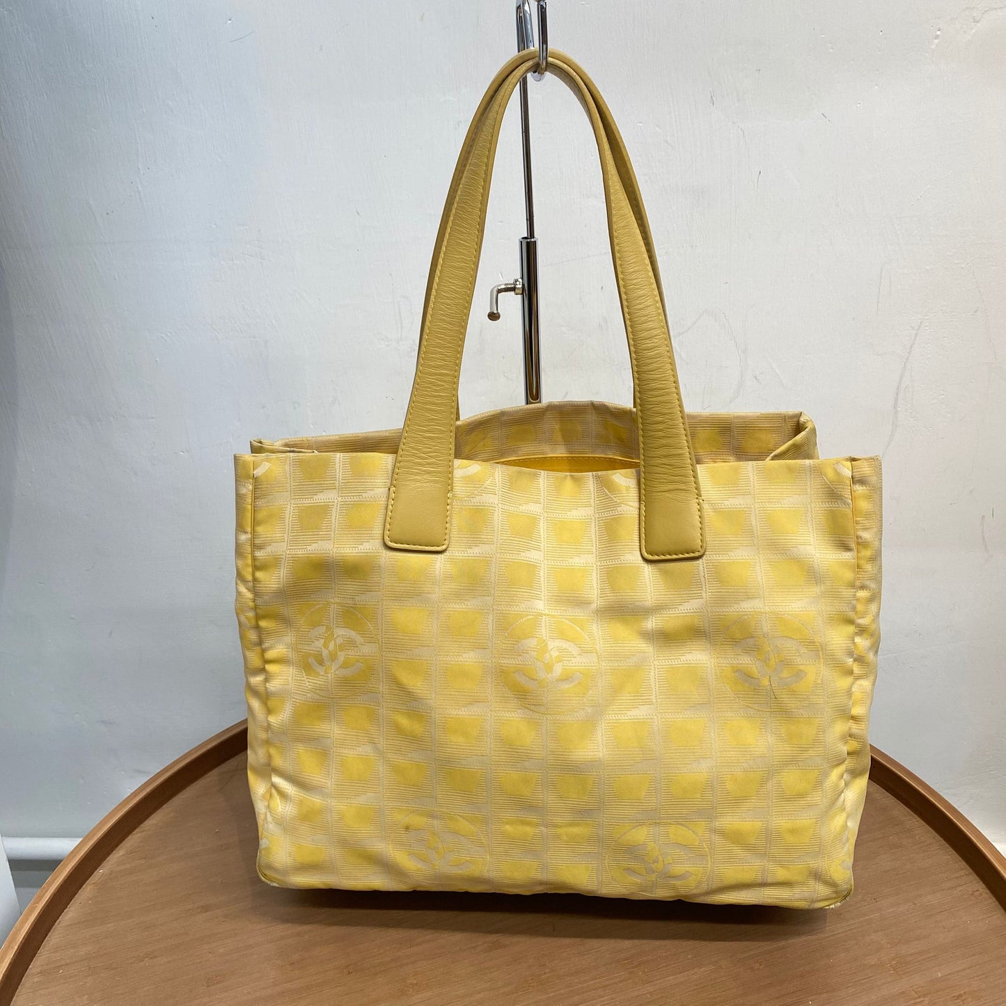 Chanel 冰格Tote 有卡貼