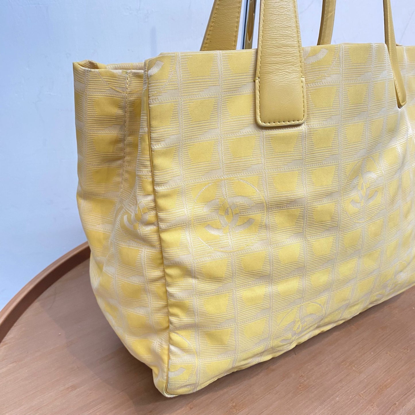 Chanel 冰格Tote 有卡貼