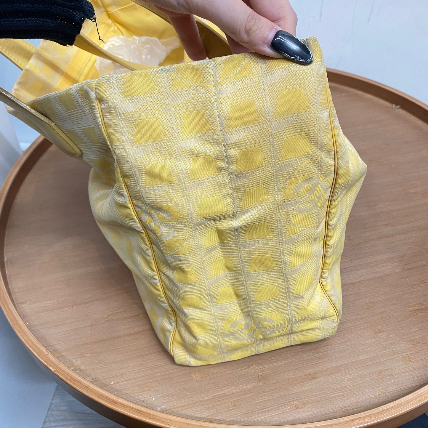 Chanel 冰格Tote 有卡貼