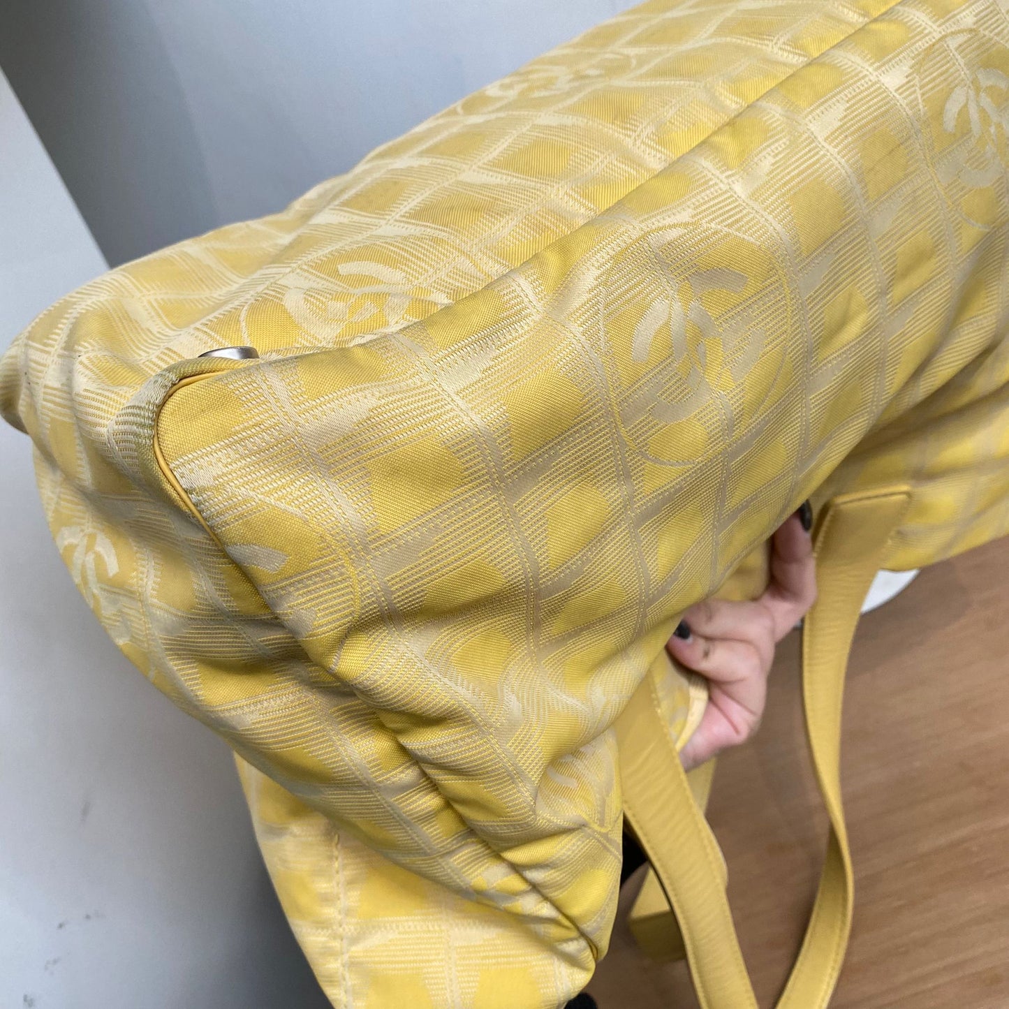 Chanel 冰格Tote 有卡貼