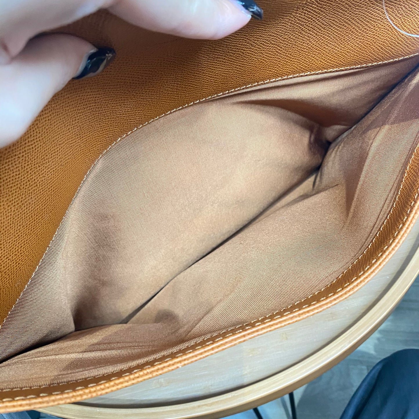 Chanel Tote 有貼