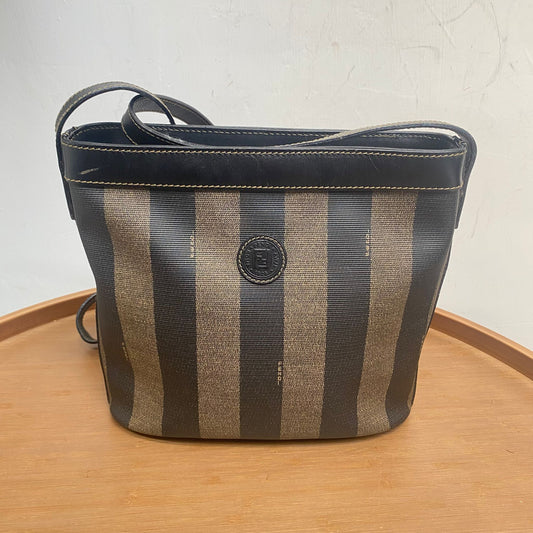 Fendi 水桶袋