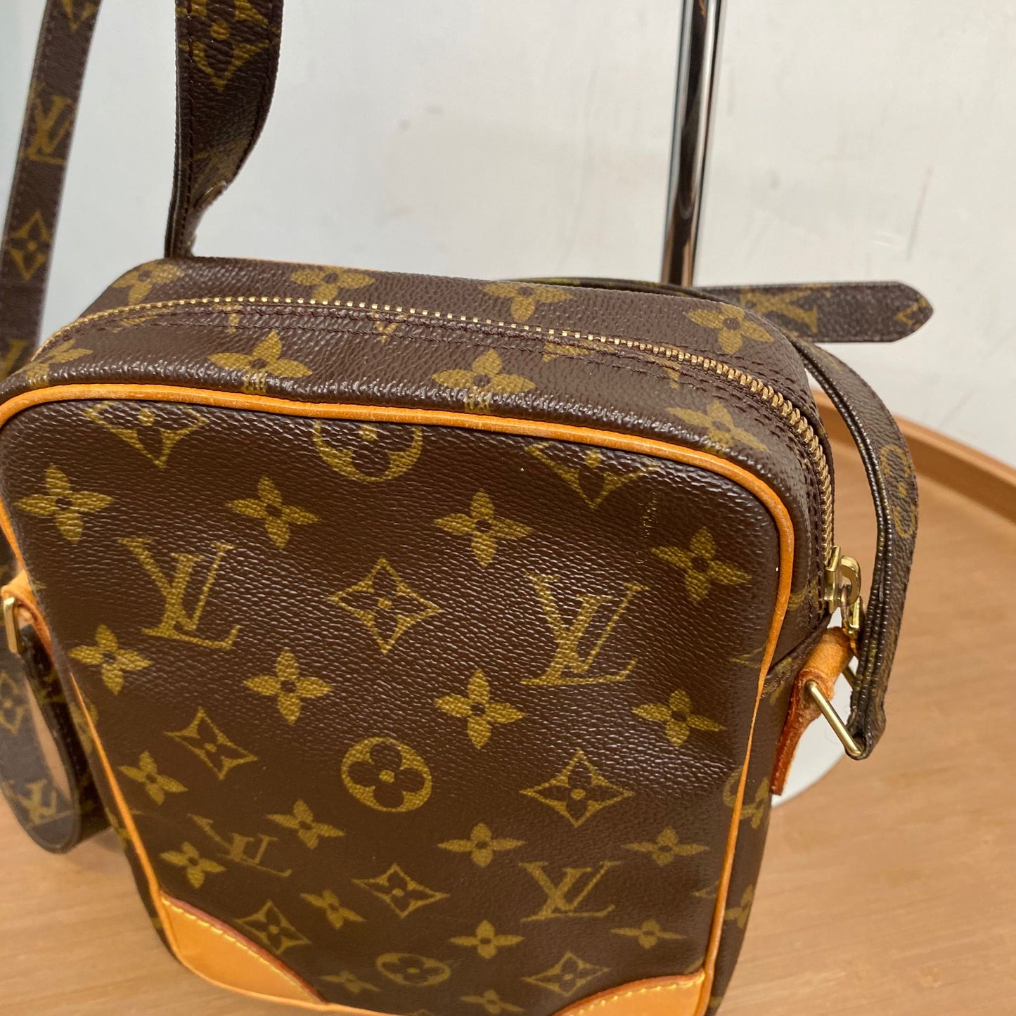 LV 日字斜孭袋 M45236