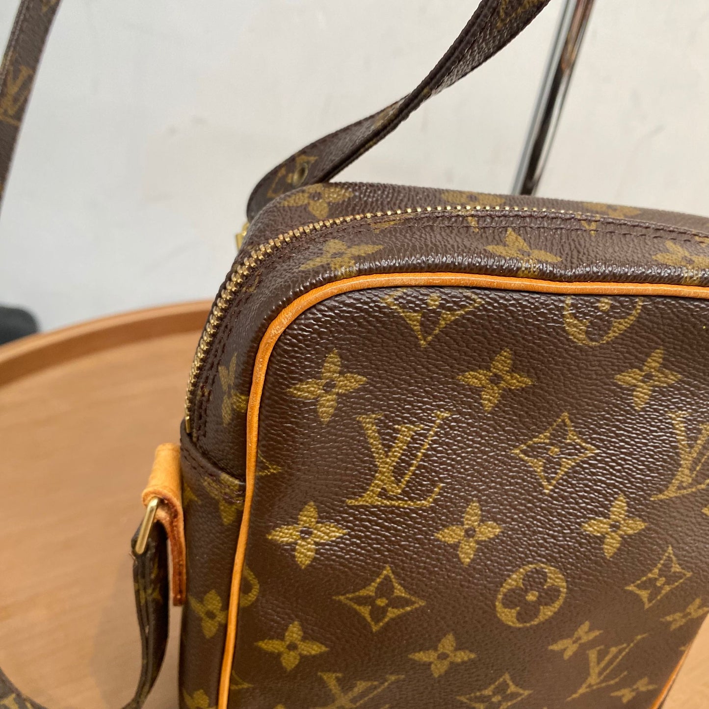 LV 日字斜孭袋 M45236