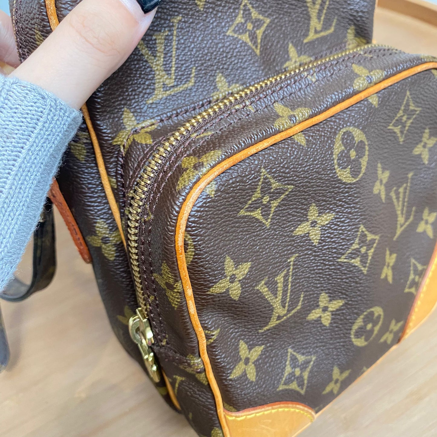 LV 日字斜孭袋 M45236