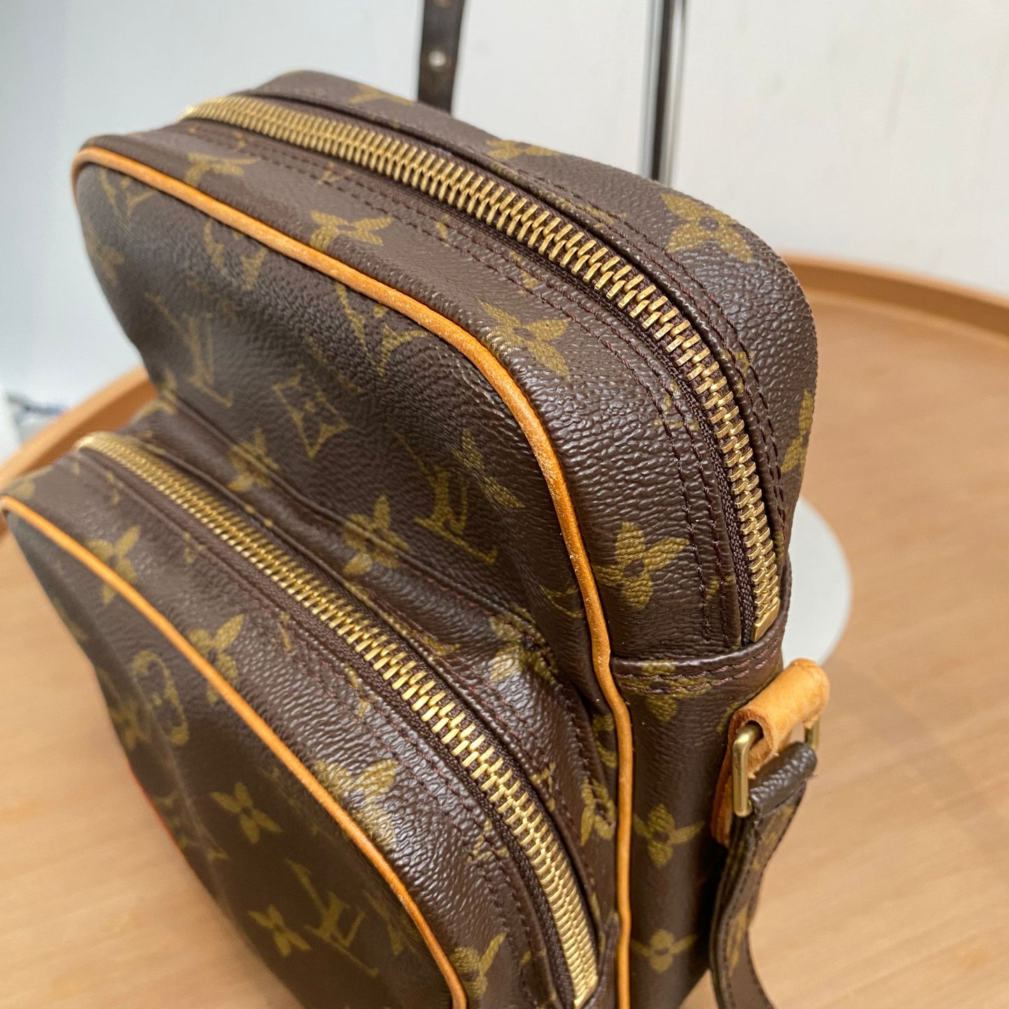LV 日字斜孭袋 M45236